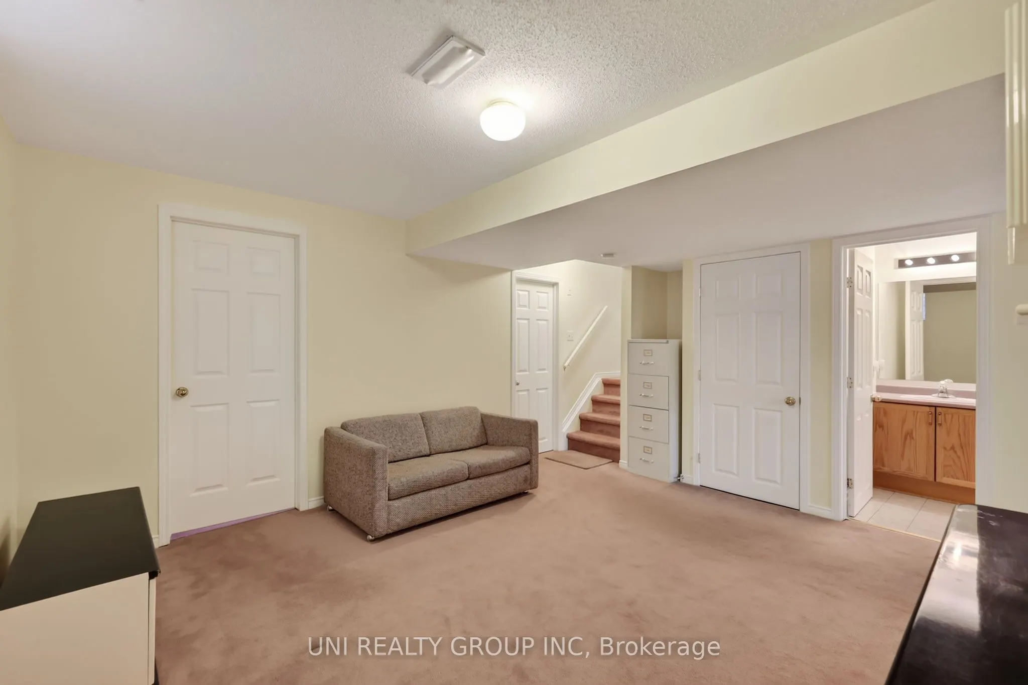 43 Crystal Park Crescent