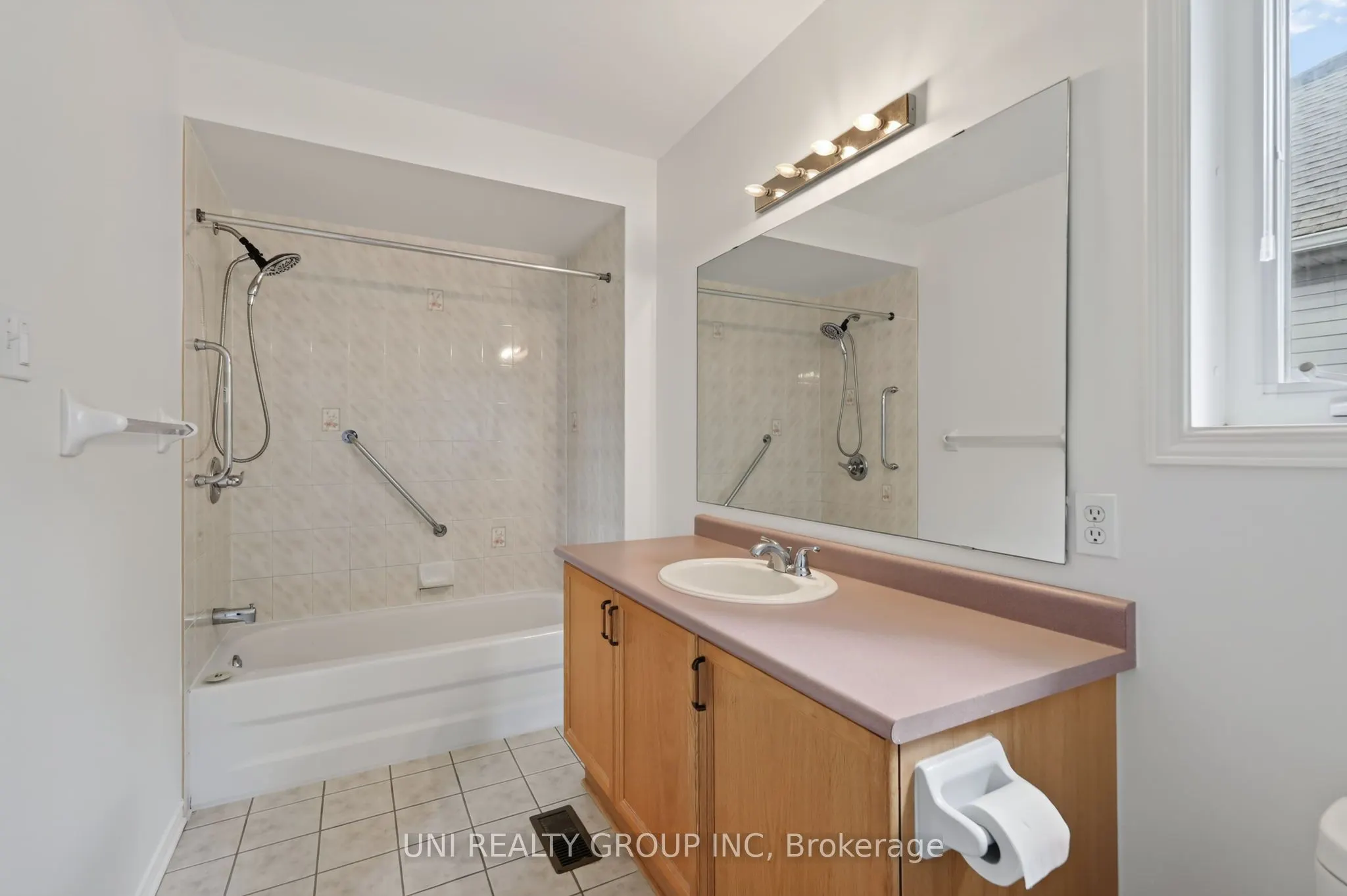 43 Crystal Park Crescent