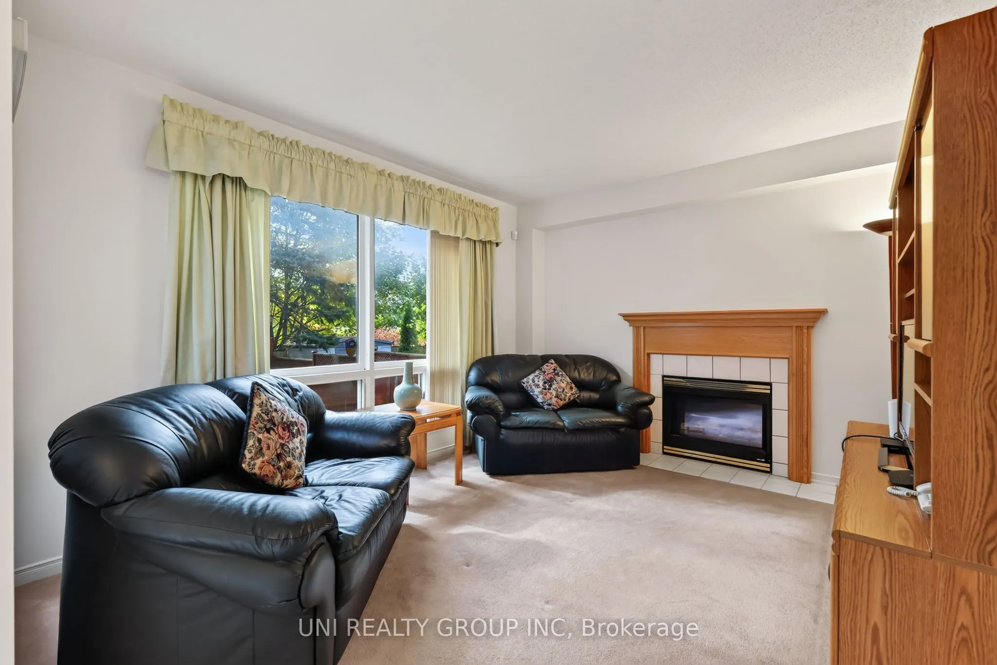 43 Crystal Park Crescent