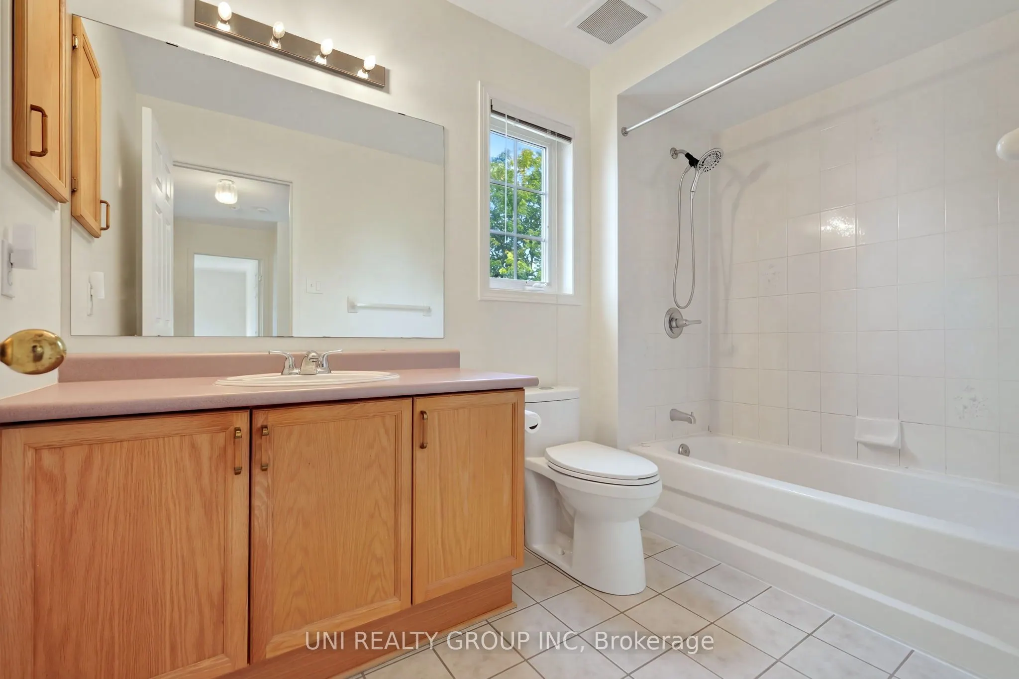 43 Crystal Park Crescent