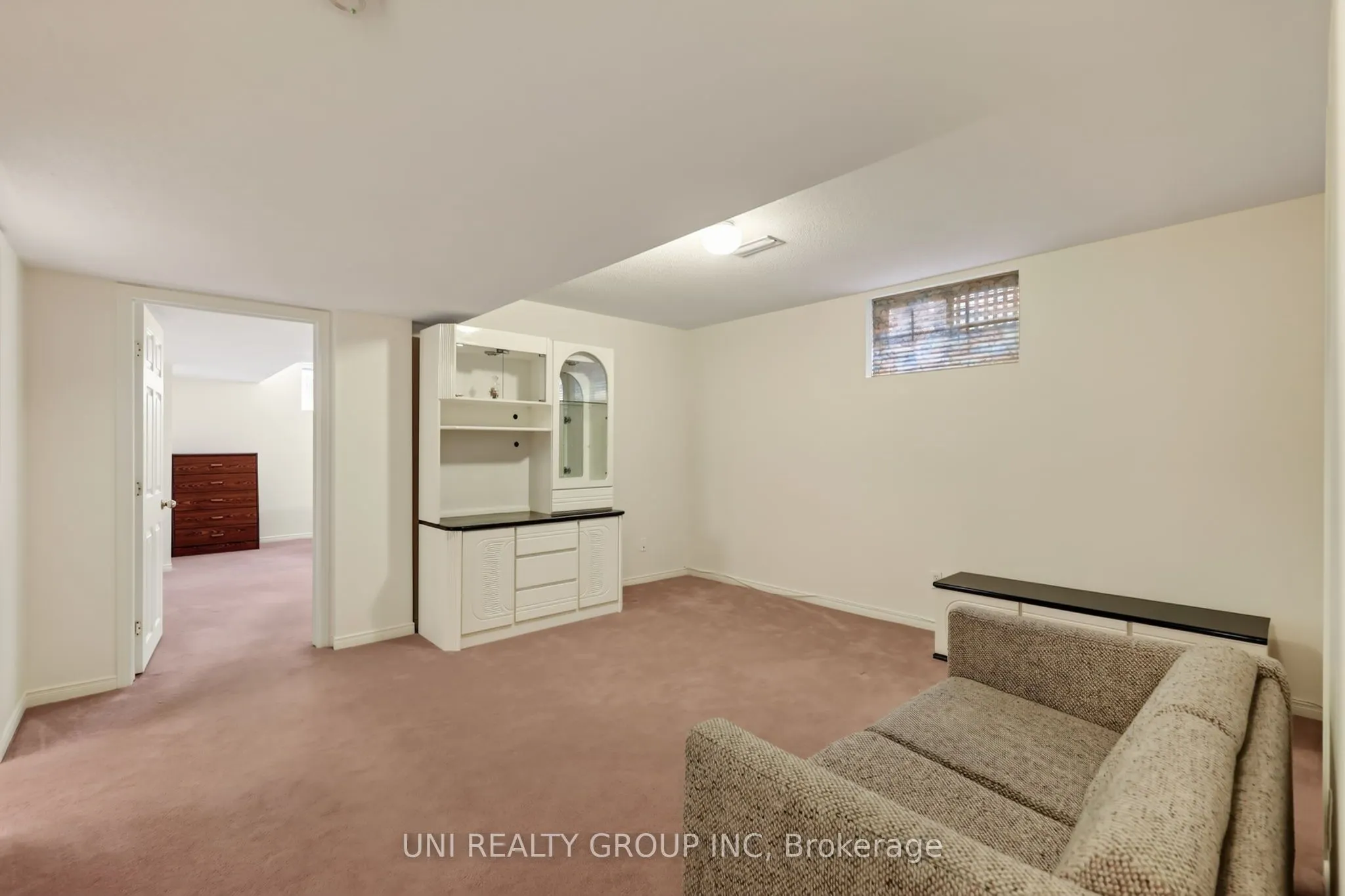 43 Crystal Park Crescent