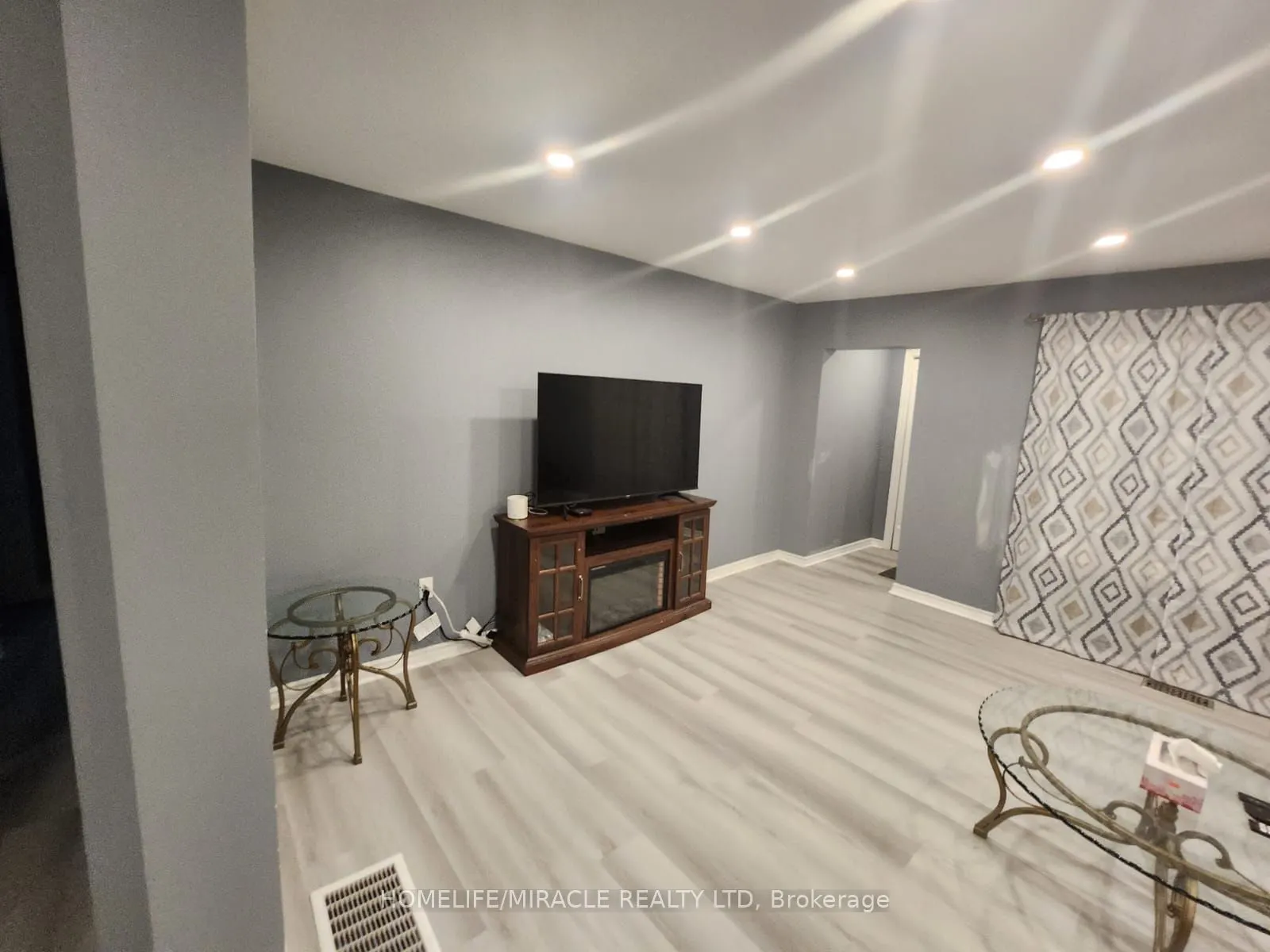 141 Park Avenue E #143