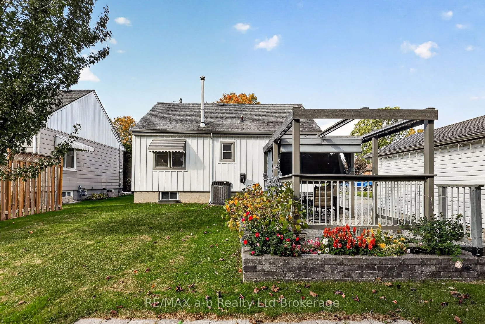 830 Maple Avenue