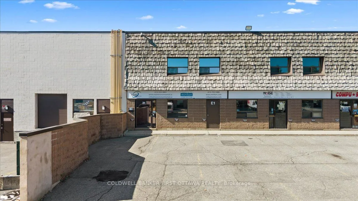 2000 Thurston Drive #31