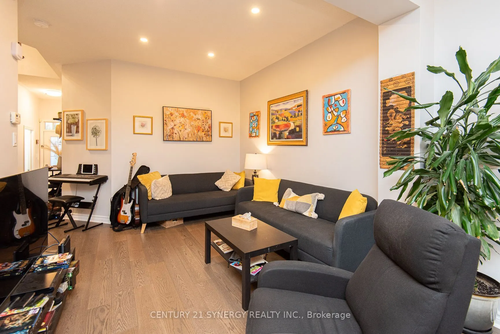 2025 Pennyroyal Crescent