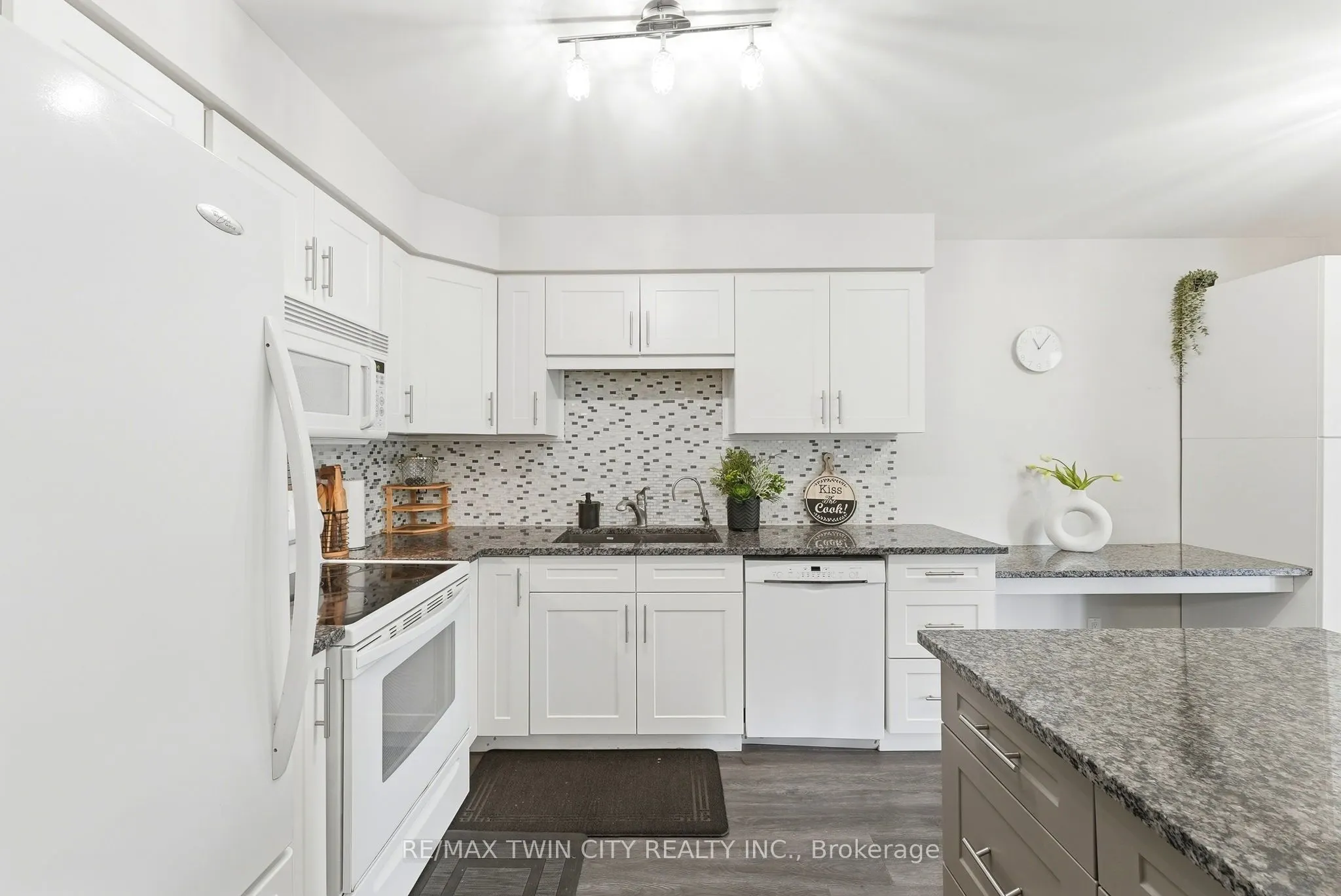 283 Fennel Street
