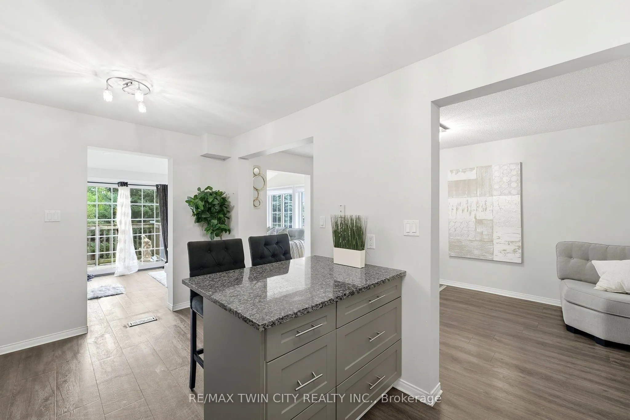283 Fennel Street