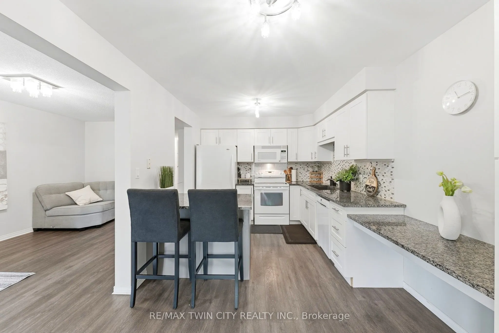 283 Fennel Street
