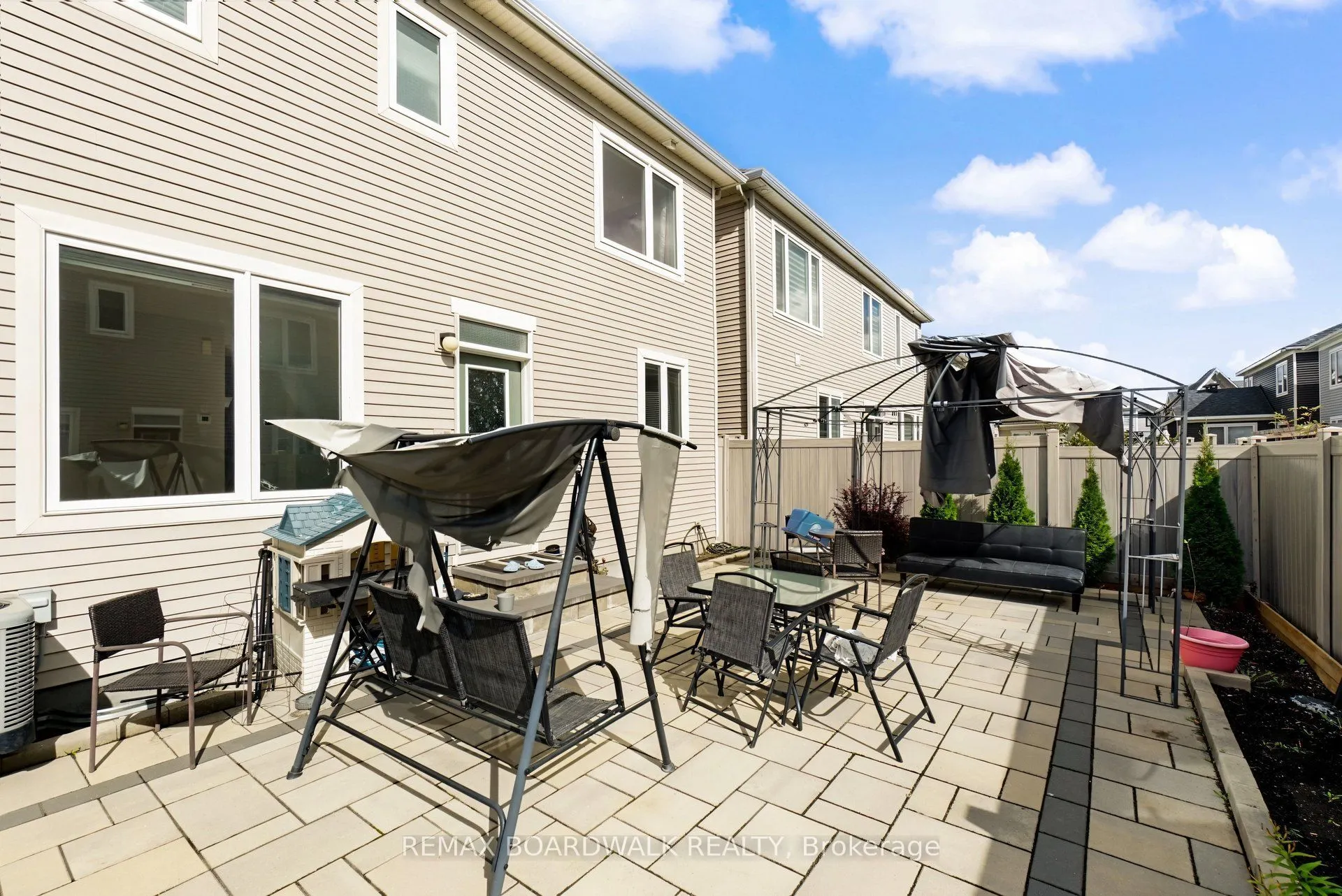1008 Carden Lane