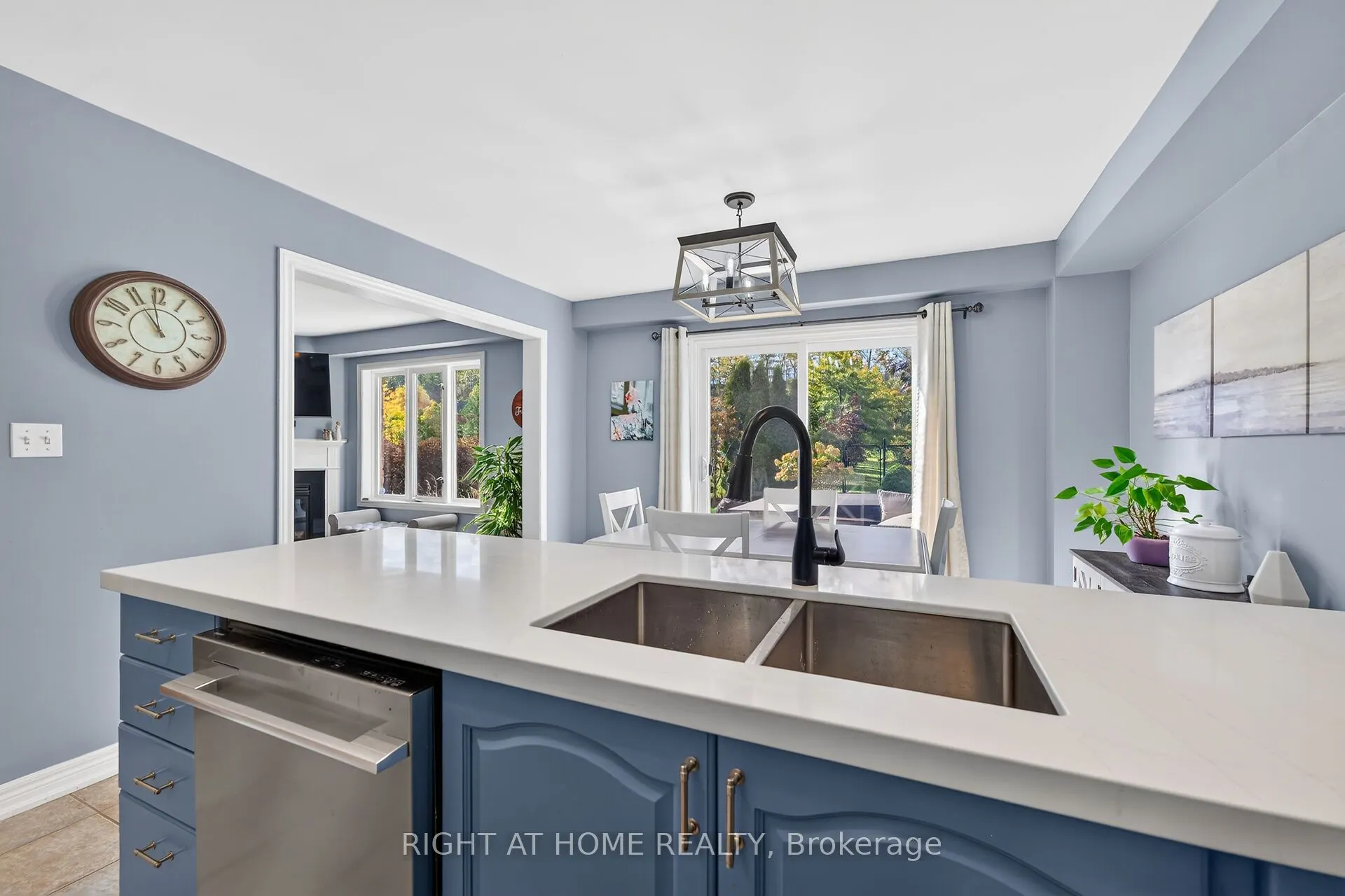 54 Vinifera Drive