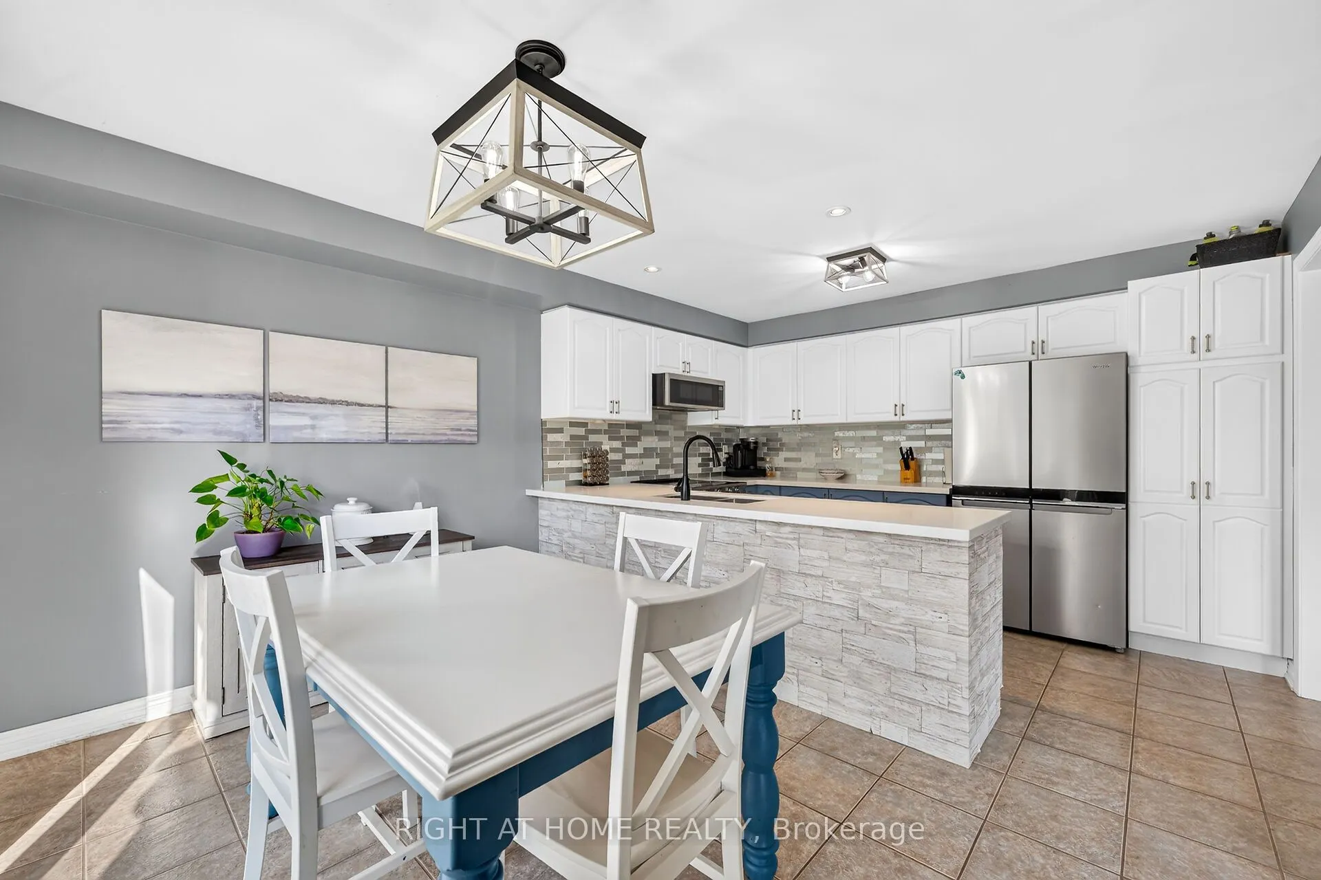 54 Vinifera Drive