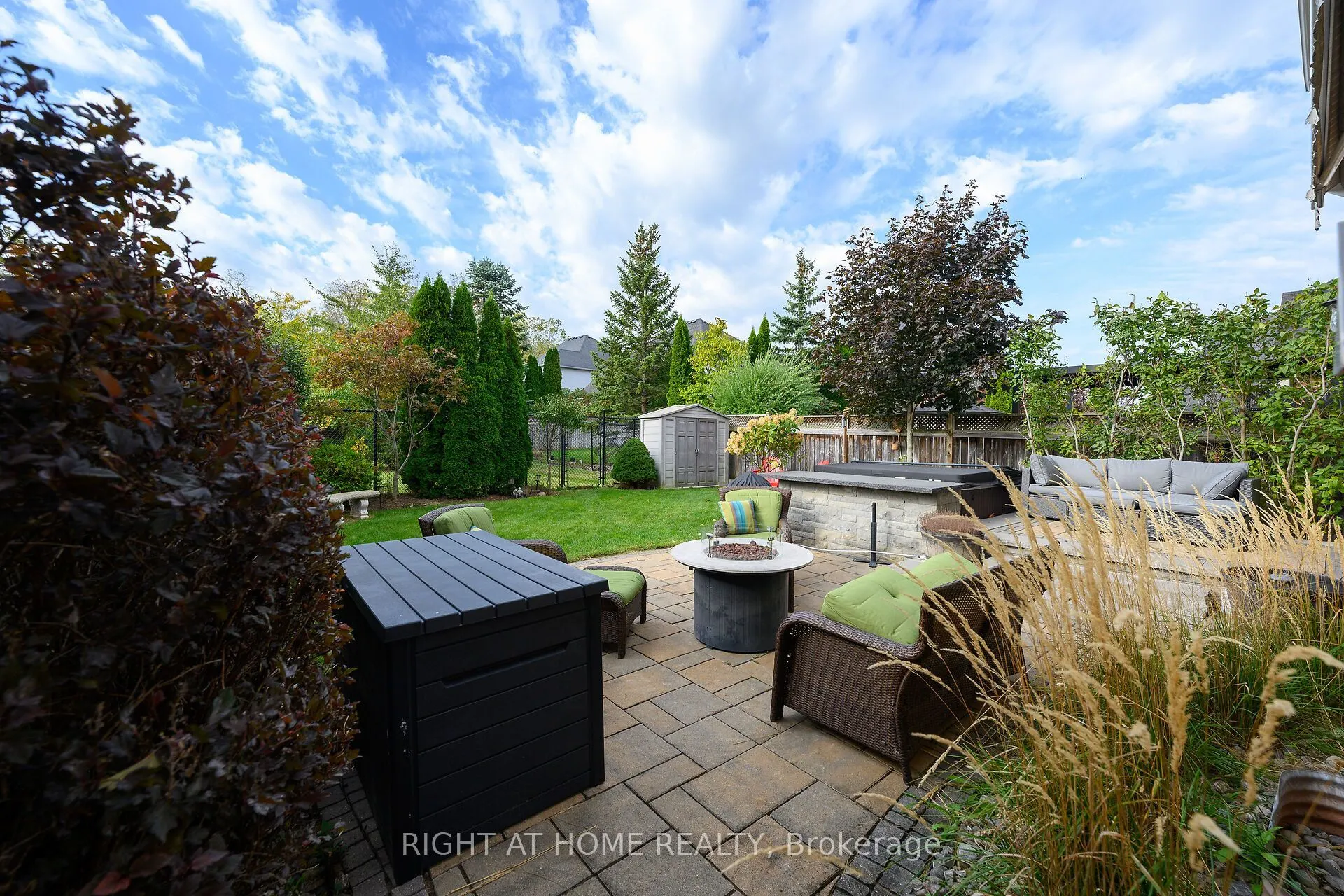 54 Vinifera Drive