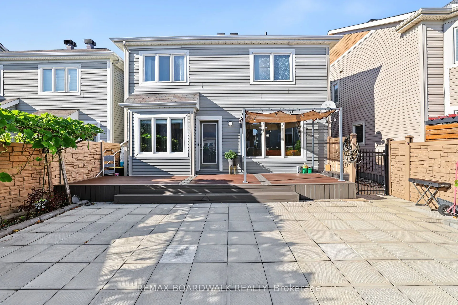 508 SUNLIT Circle