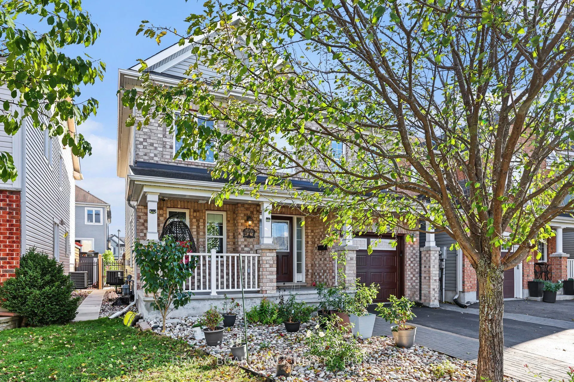 508 SUNLIT Circle
