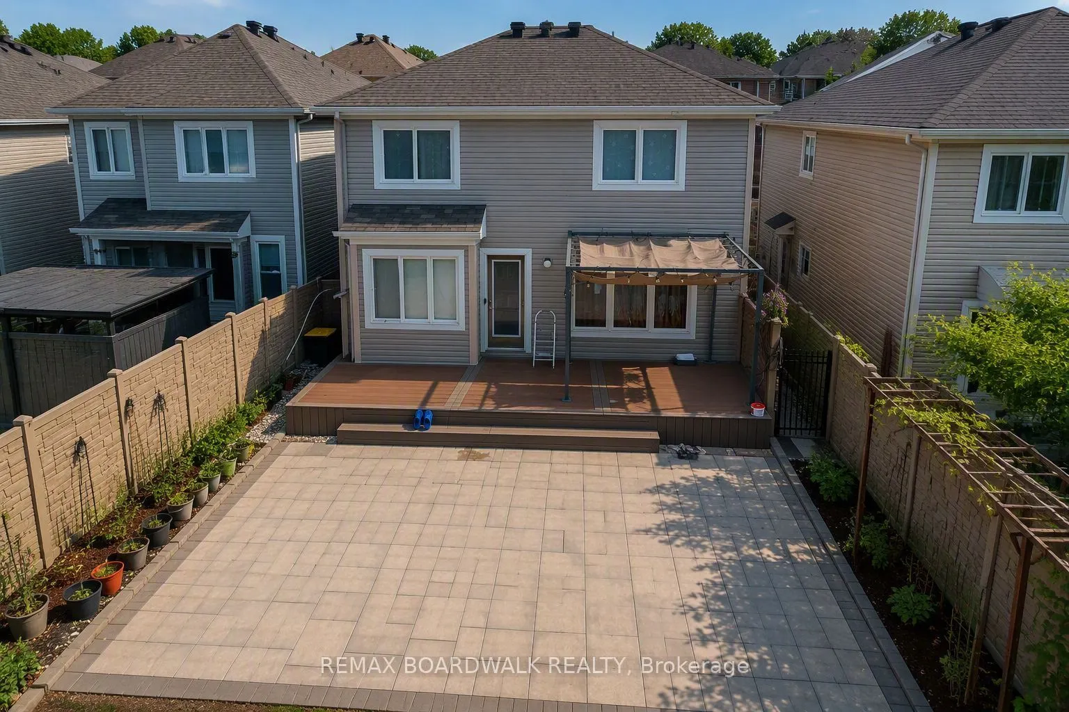 508 SUNLIT Circle
