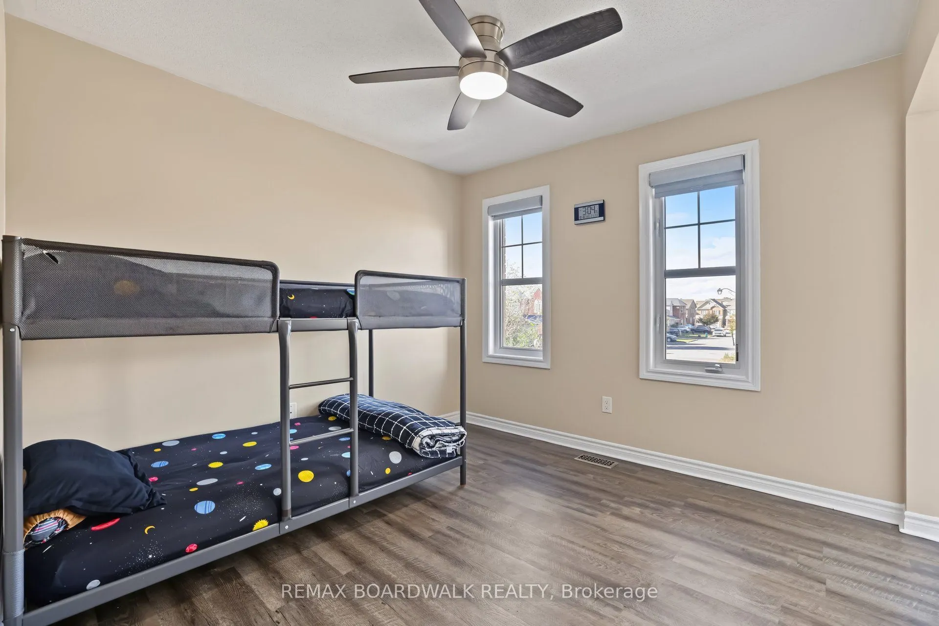 508 SUNLIT Circle