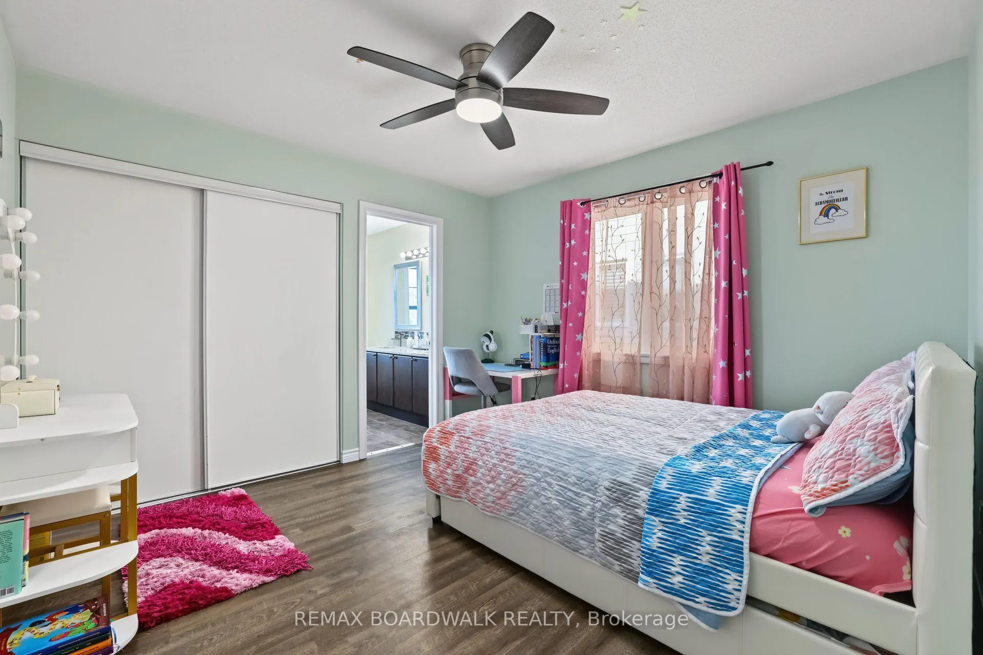 508 SUNLIT Circle