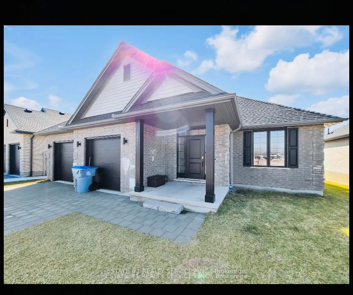 2047 Lockwood Crescent