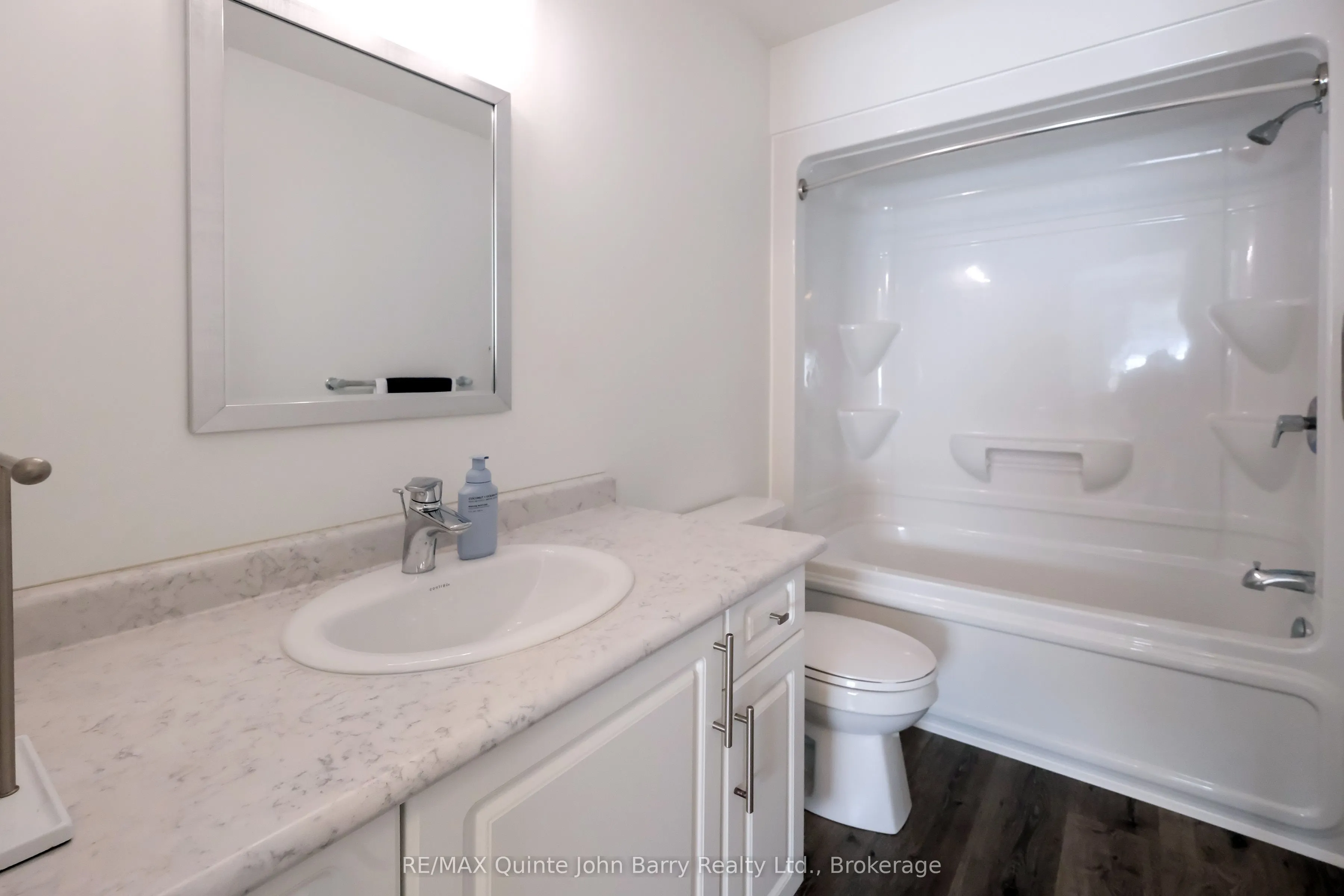 25 Hillside Meadow Drive