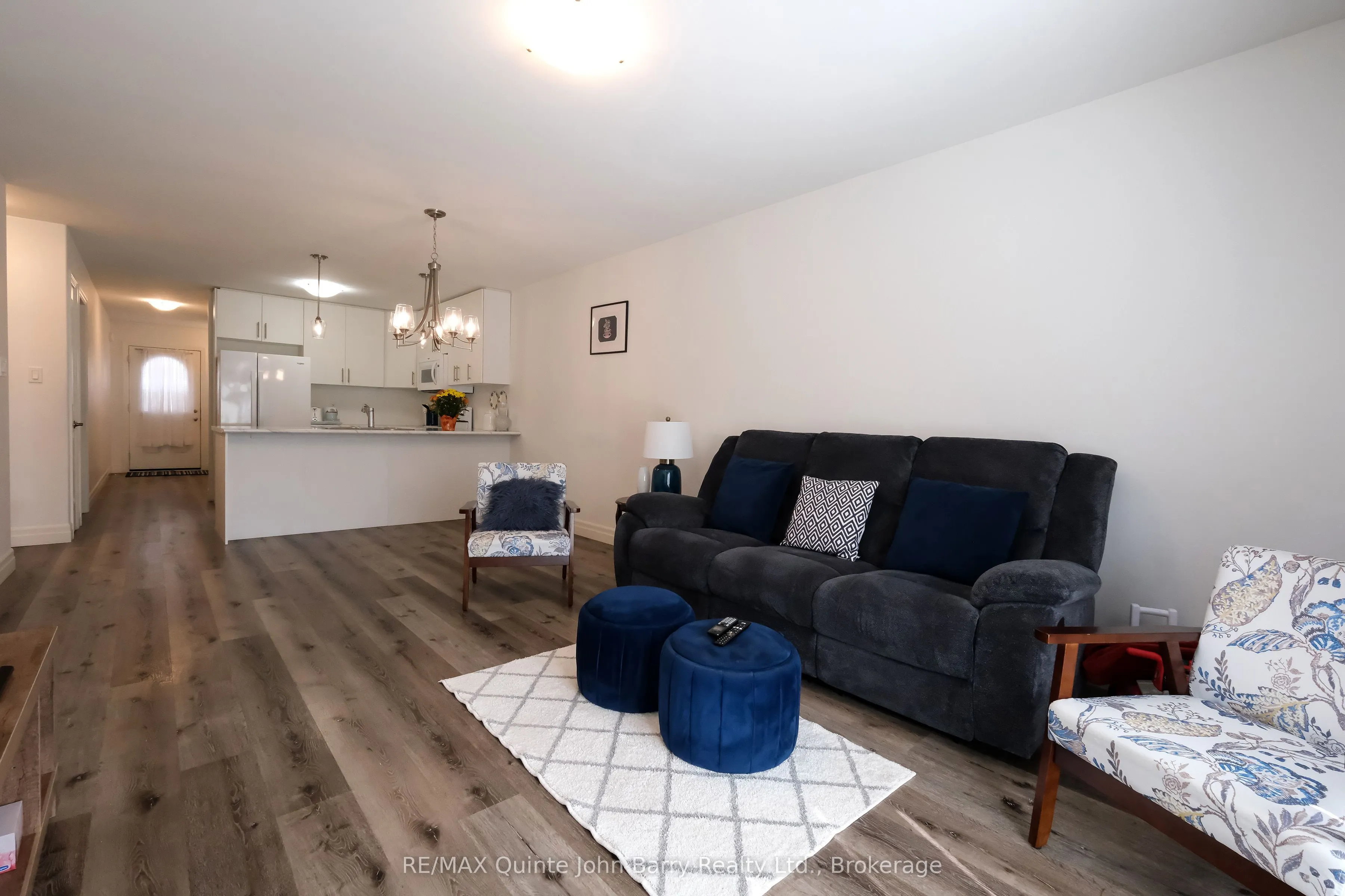 25 Hillside Meadow Drive