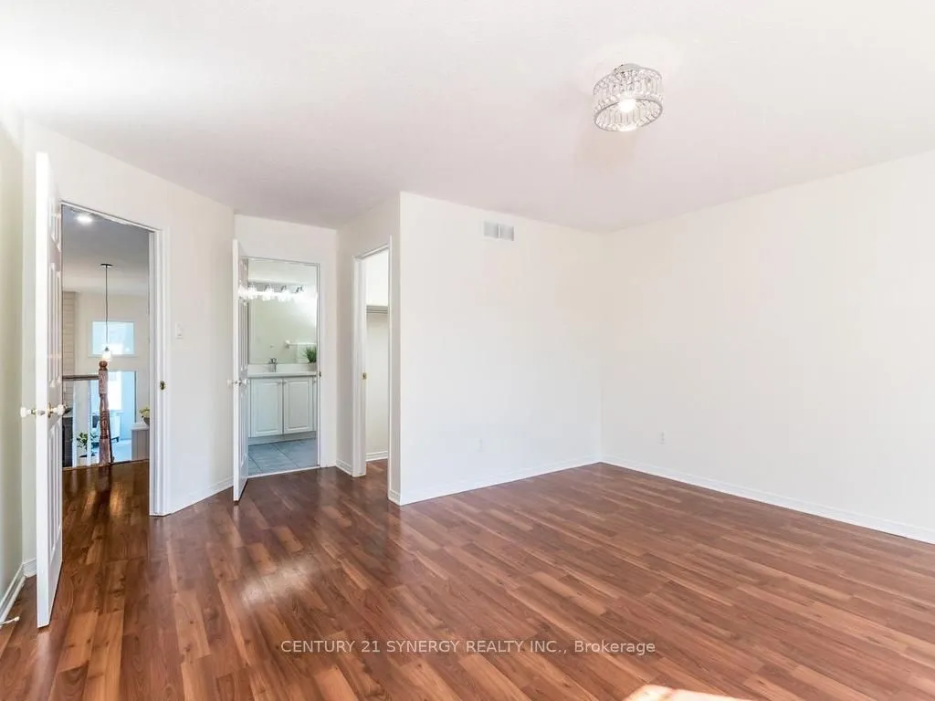128 Macassa Circle