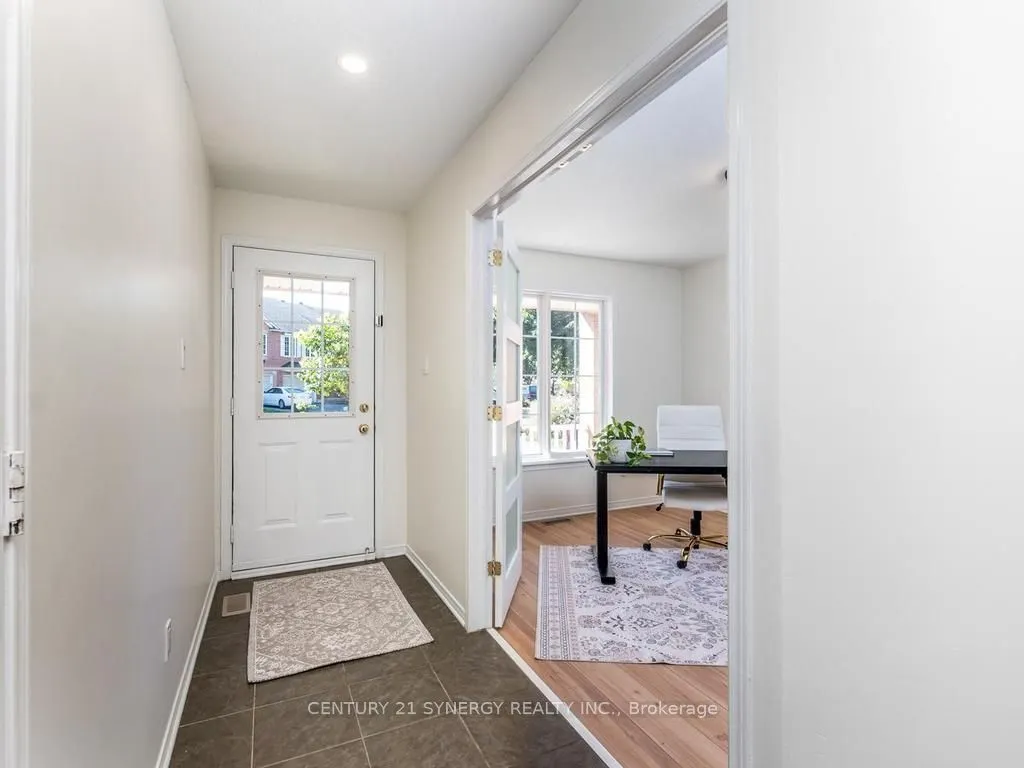 128 Macassa Circle