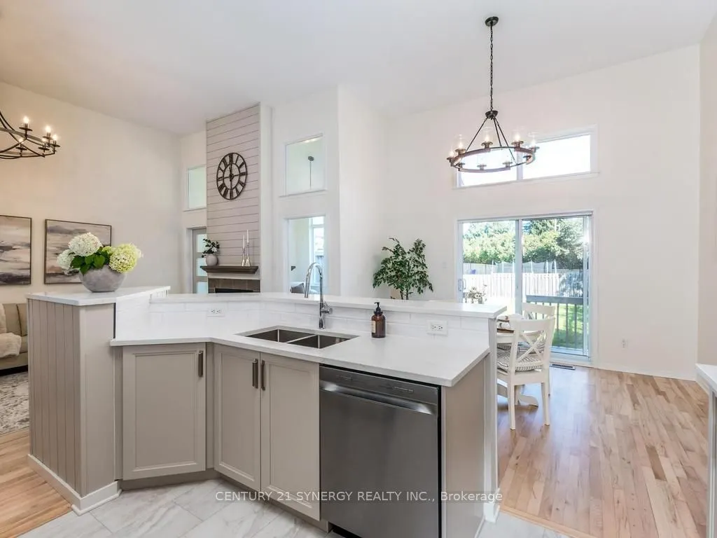 128 Macassa Circle
