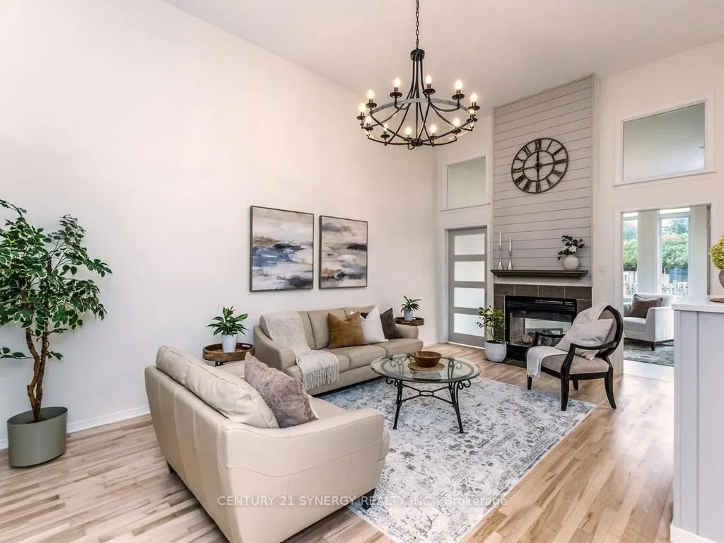 128 Macassa Circle