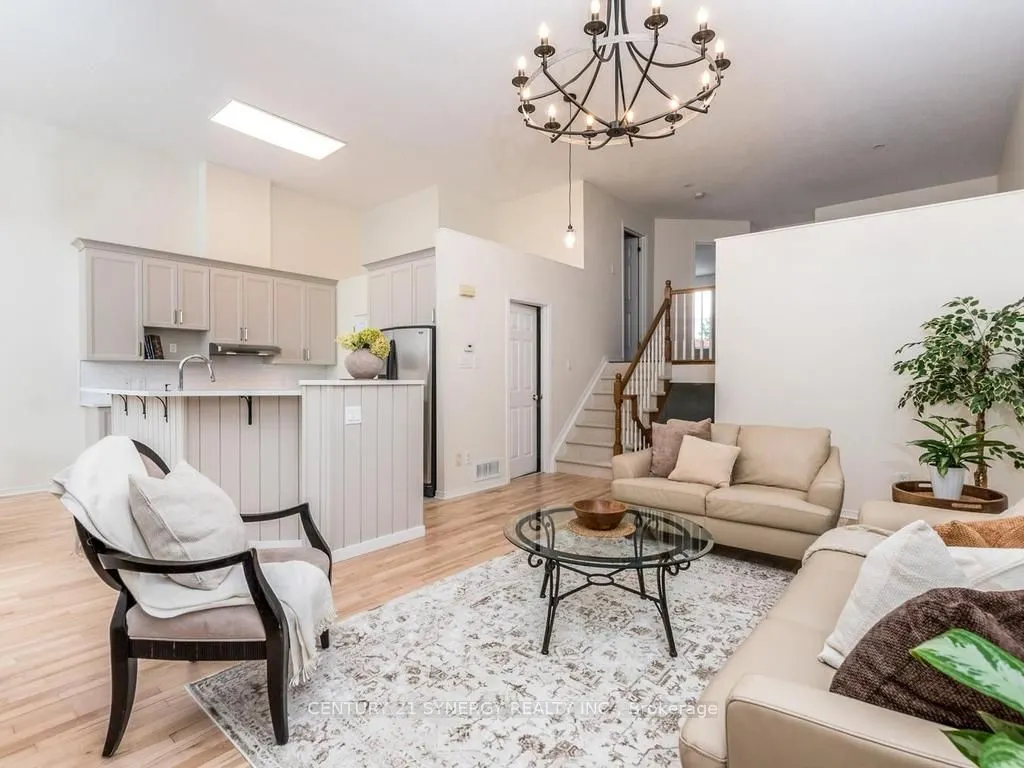 128 Macassa Circle