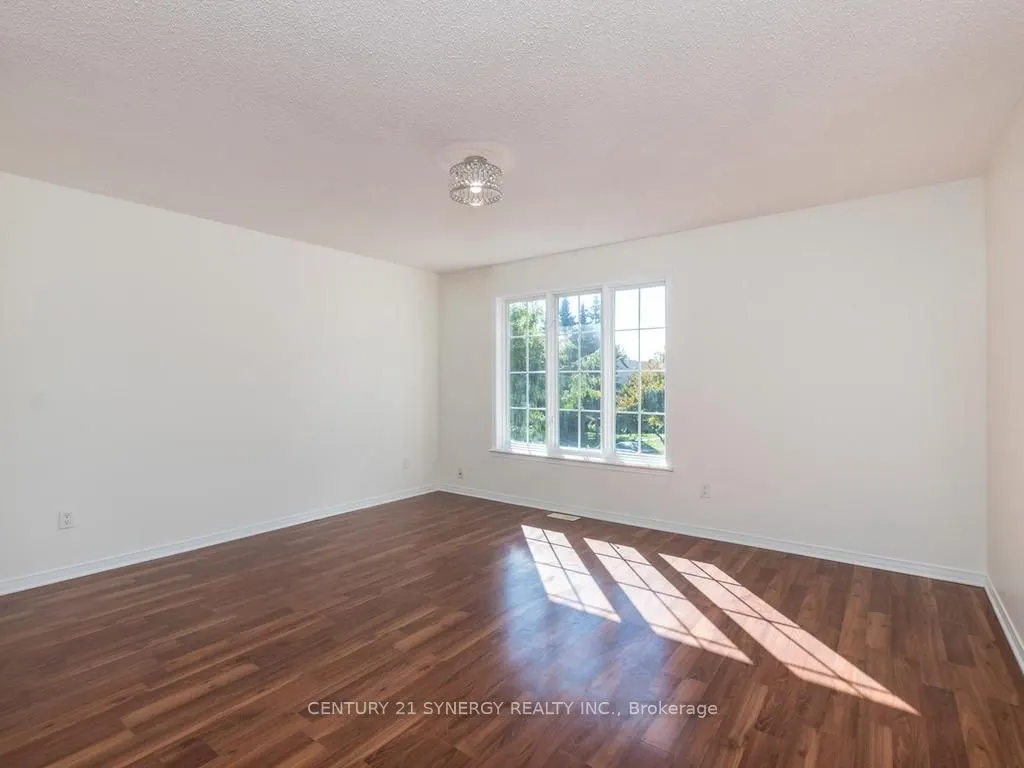 128 Macassa Circle