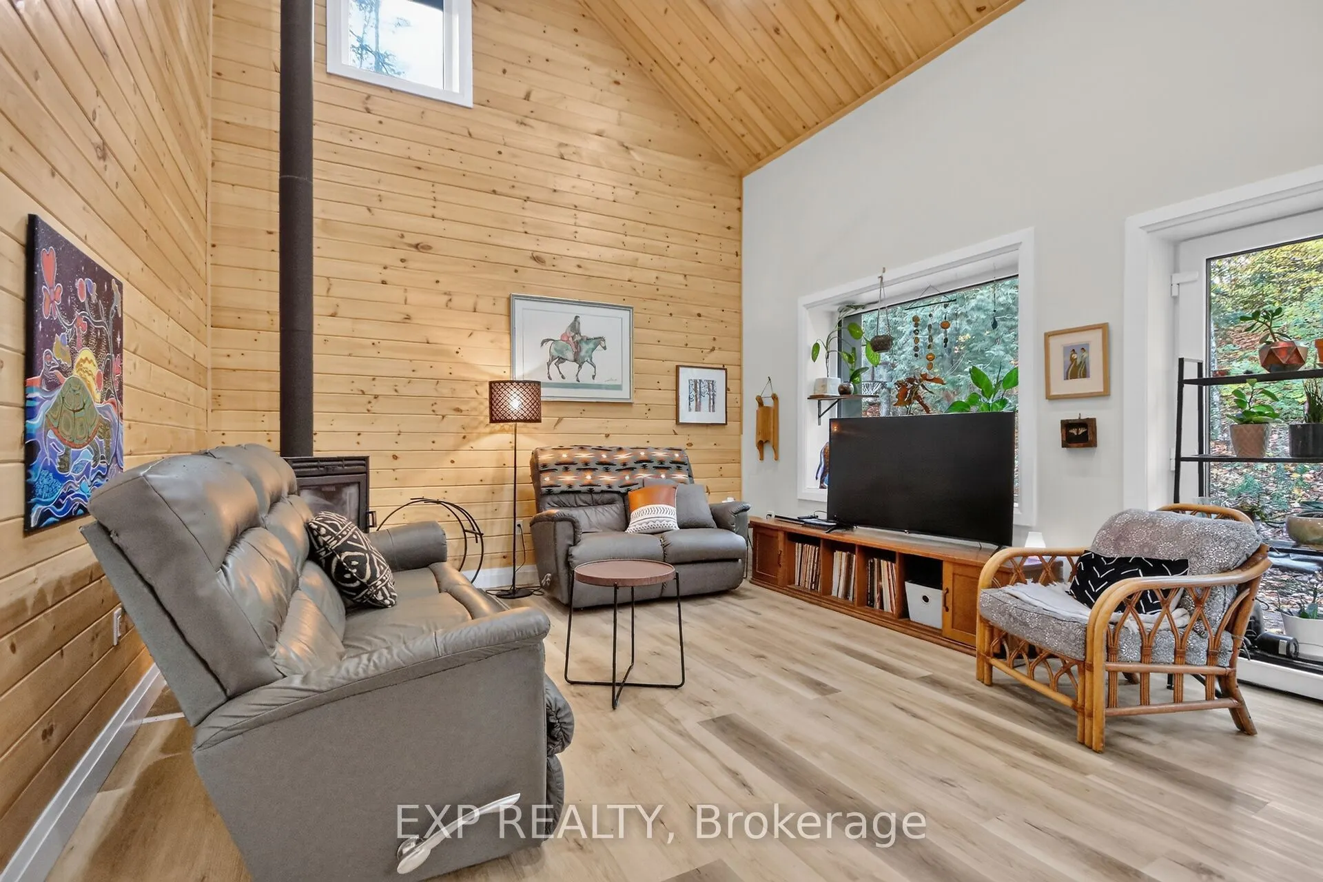 4197 Matawatchan Road