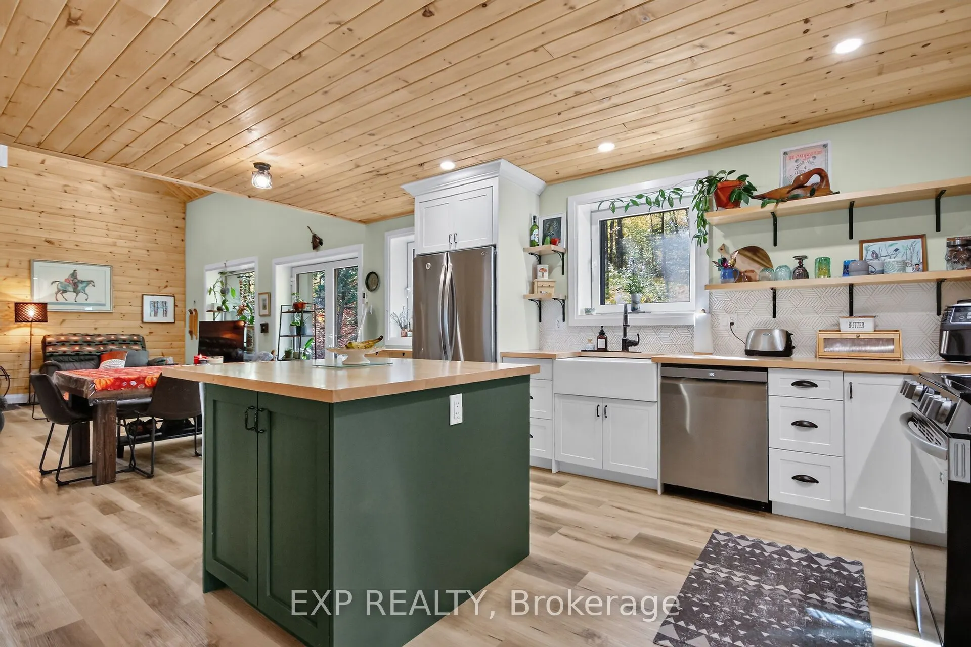 4197 Matawatchan Road