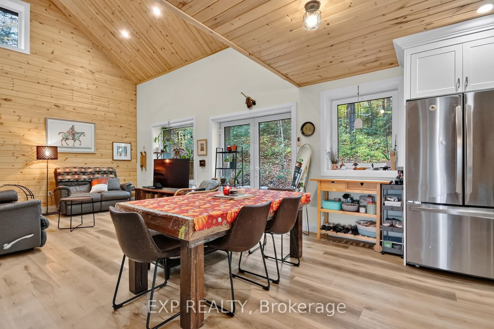 4197 Matawatchan Road
