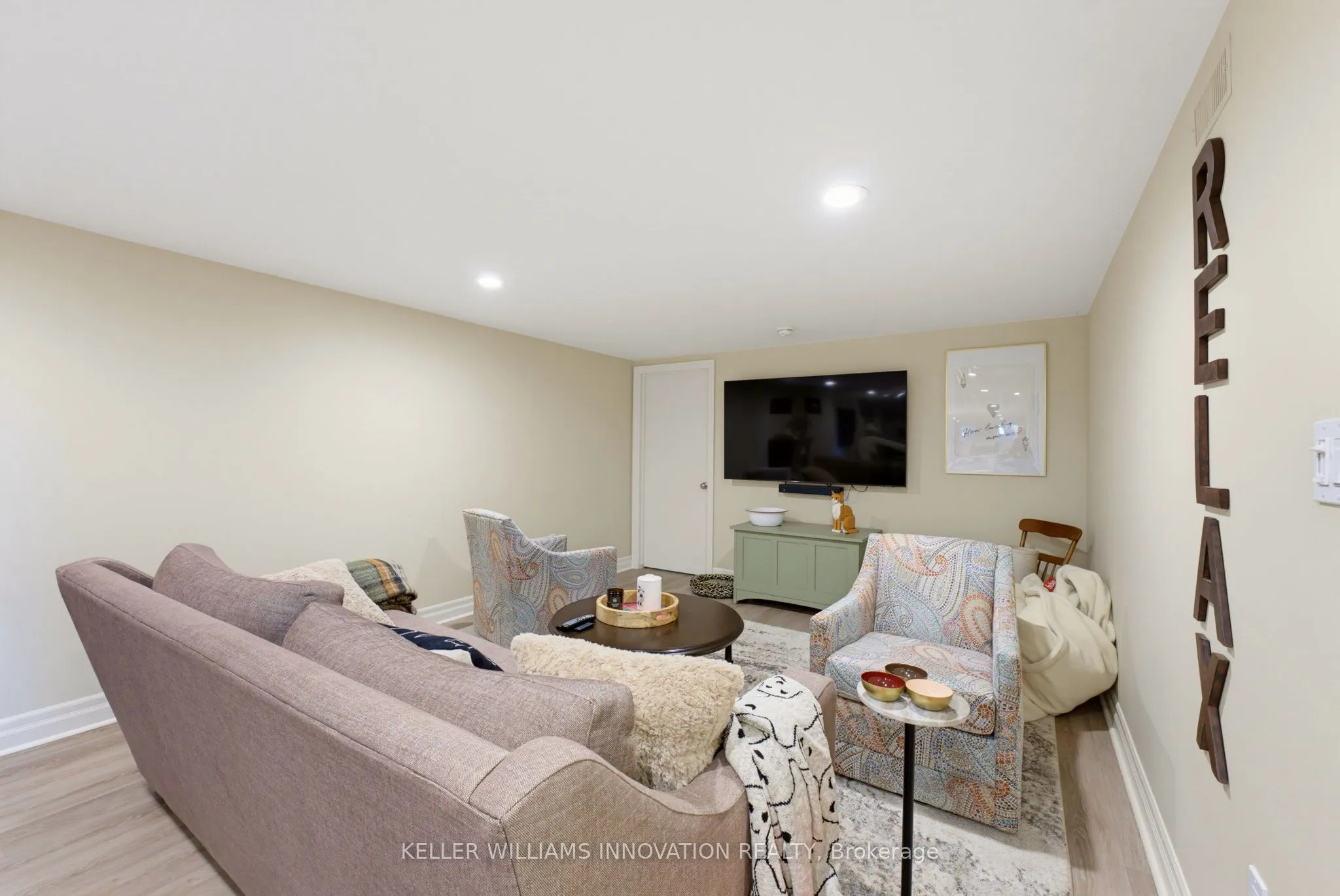 33 Jackson Crescent