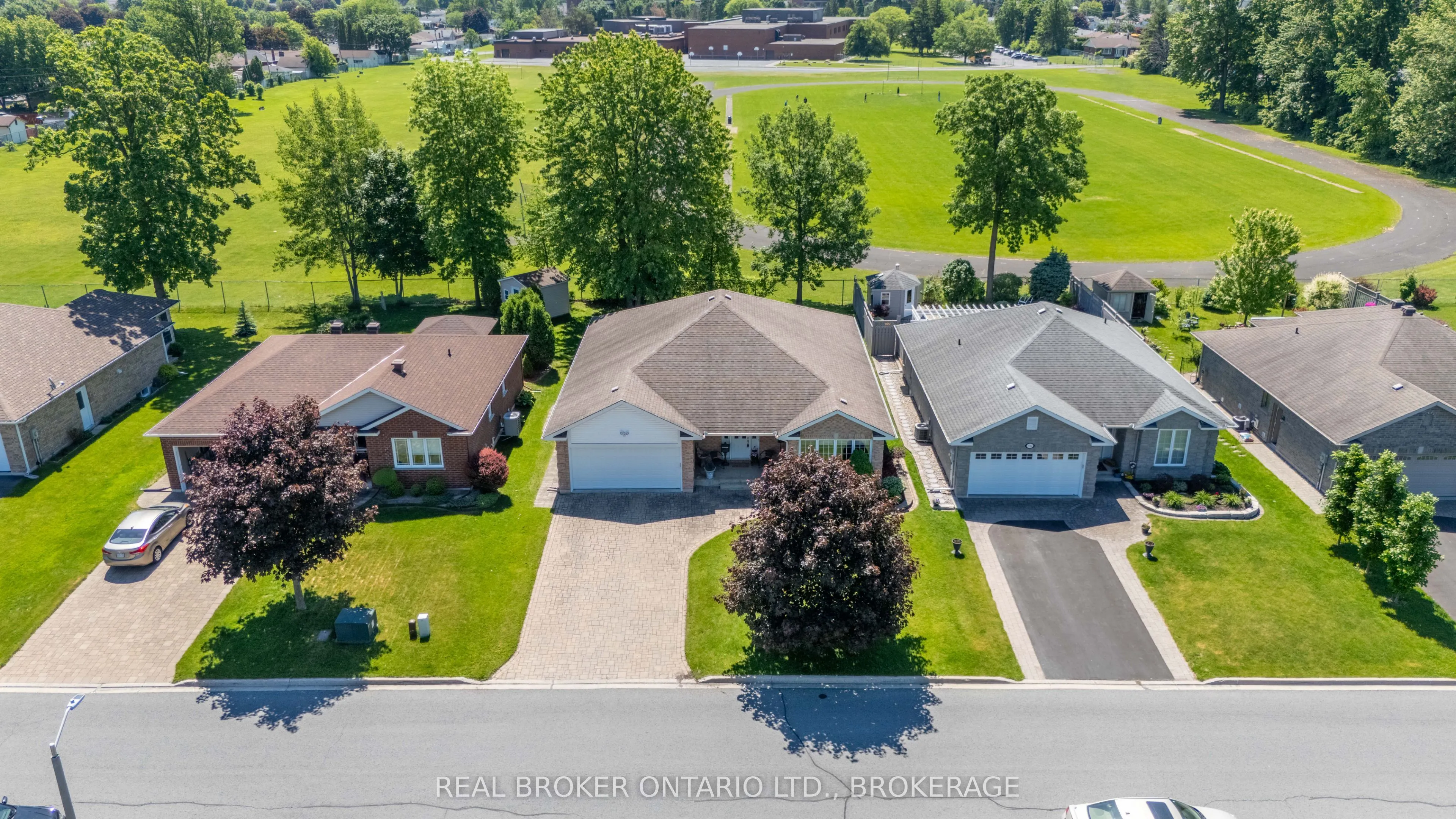 508 Jo Anne Crescent