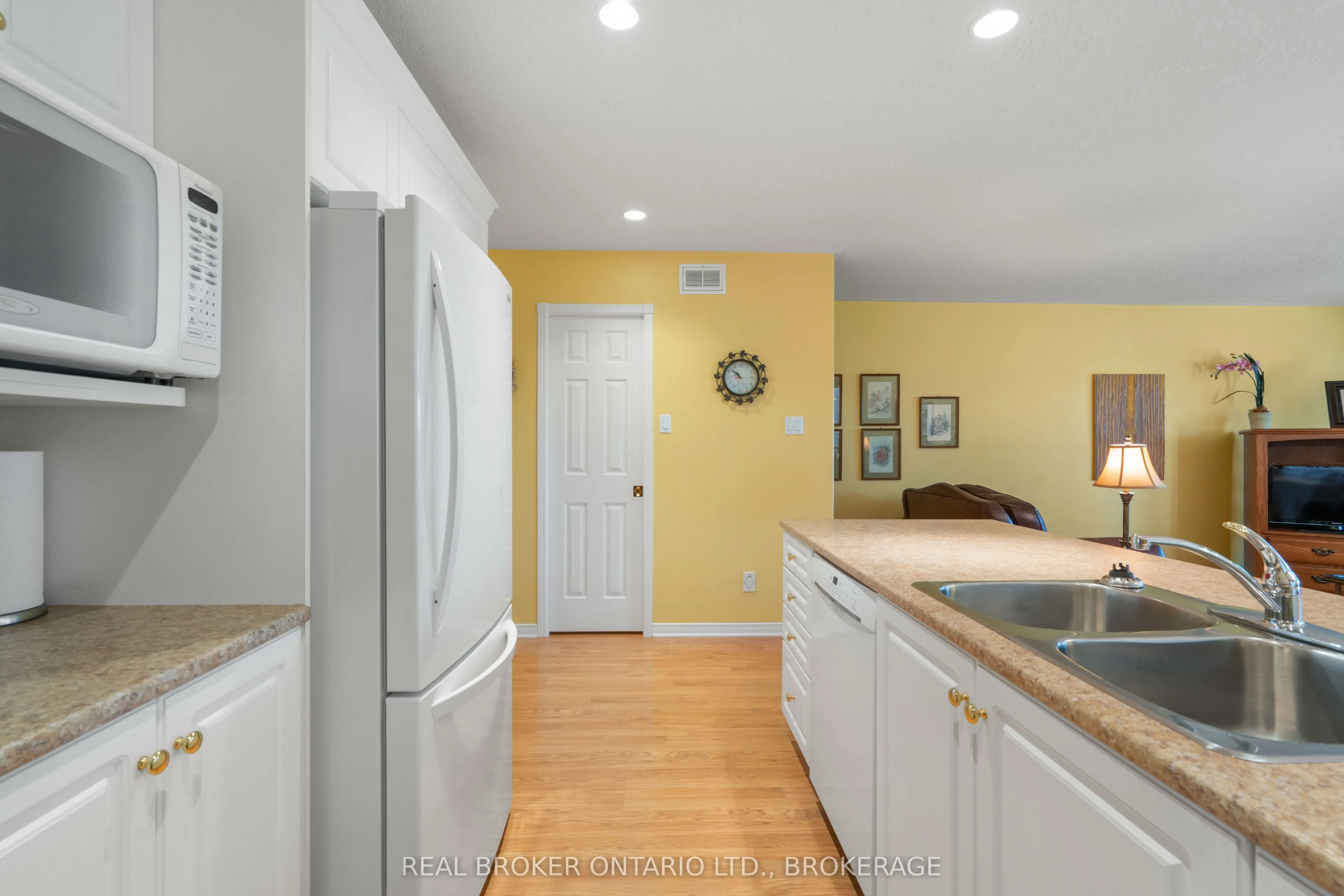 508 Jo Anne Crescent