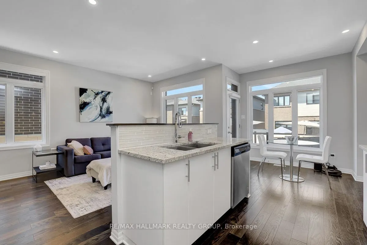 317 Lysander Place