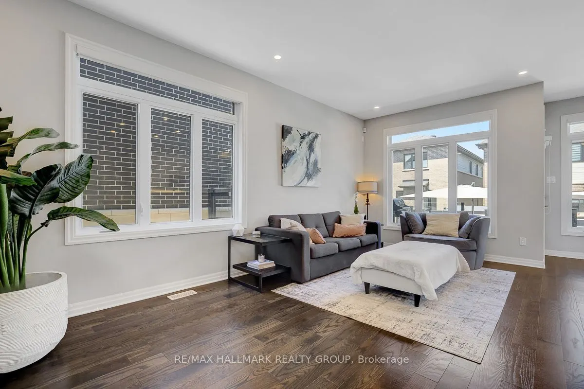 317 Lysander Place