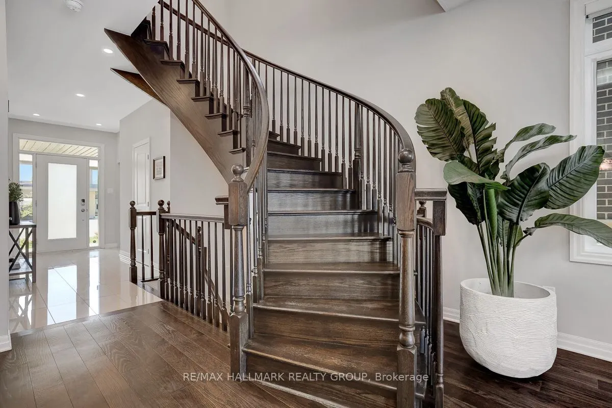 317 Lysander Place