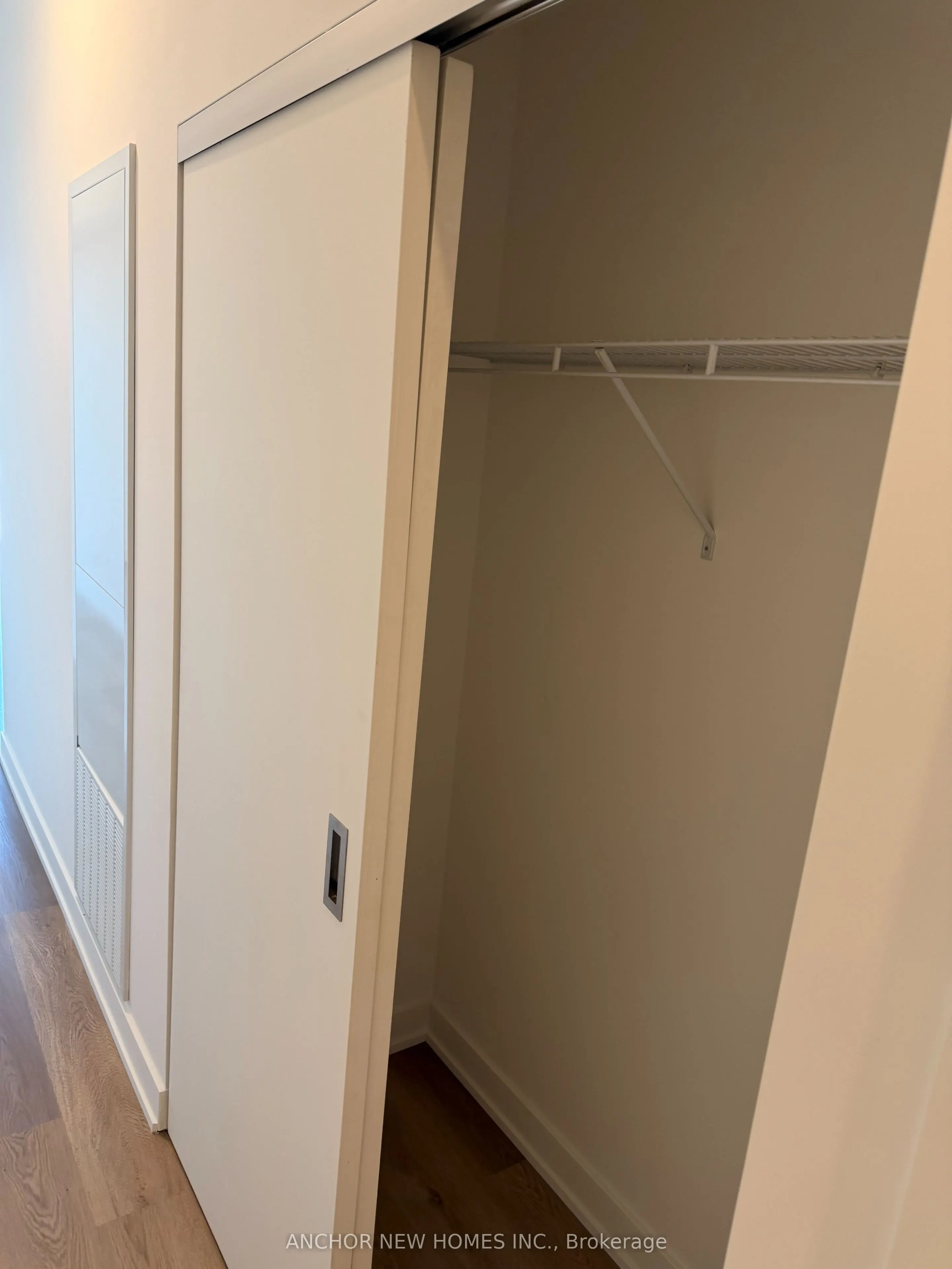 Unit# 1207-91 John St Street #1207