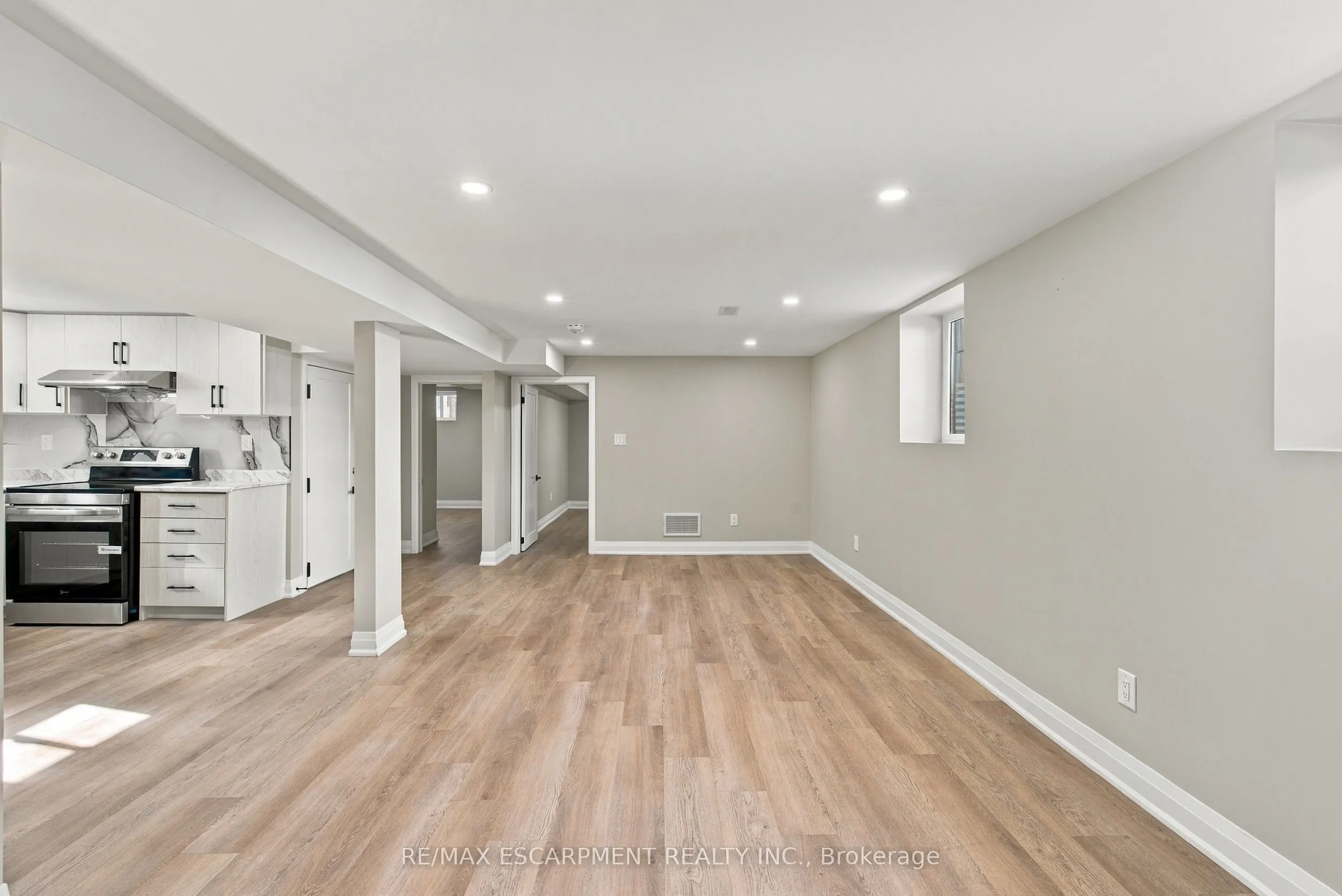 46 Bobolink Road #Lower
