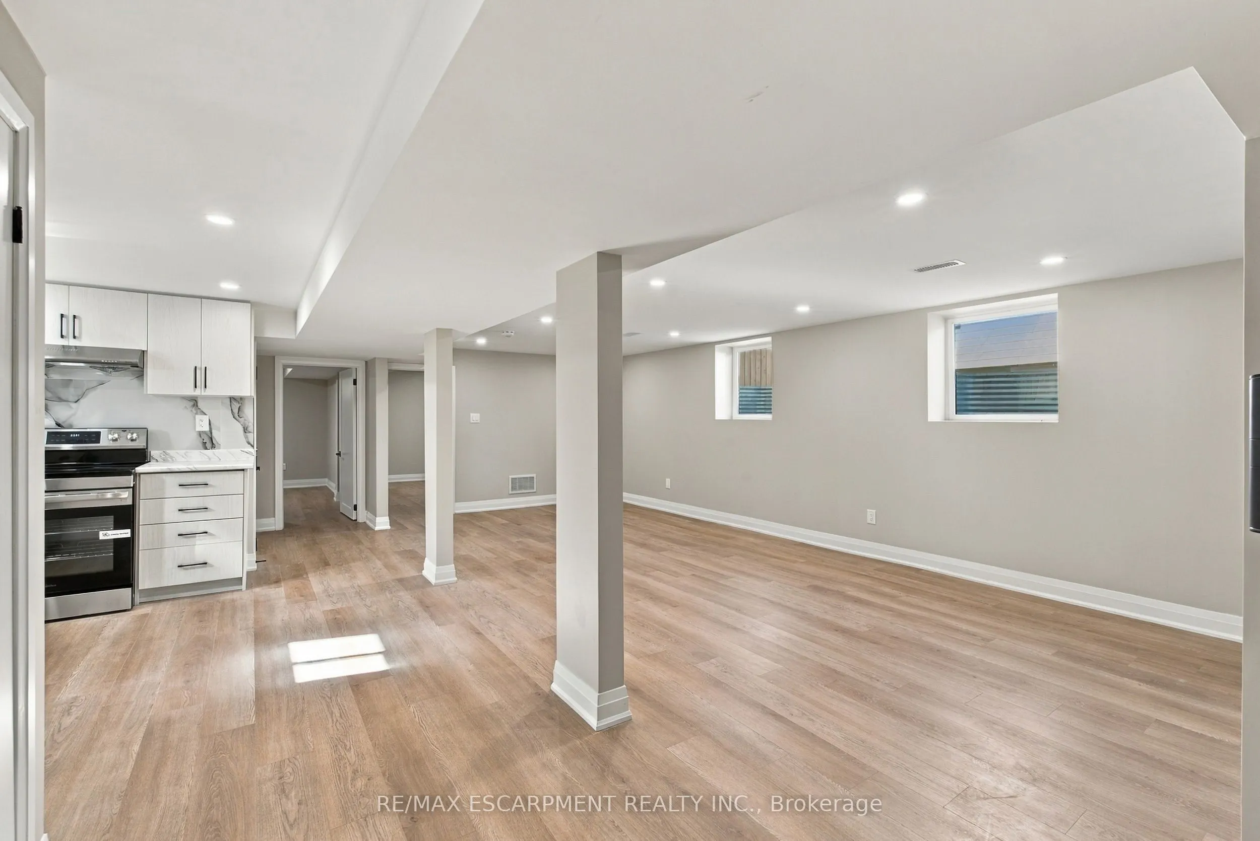 46 Bobolink Road #Lower