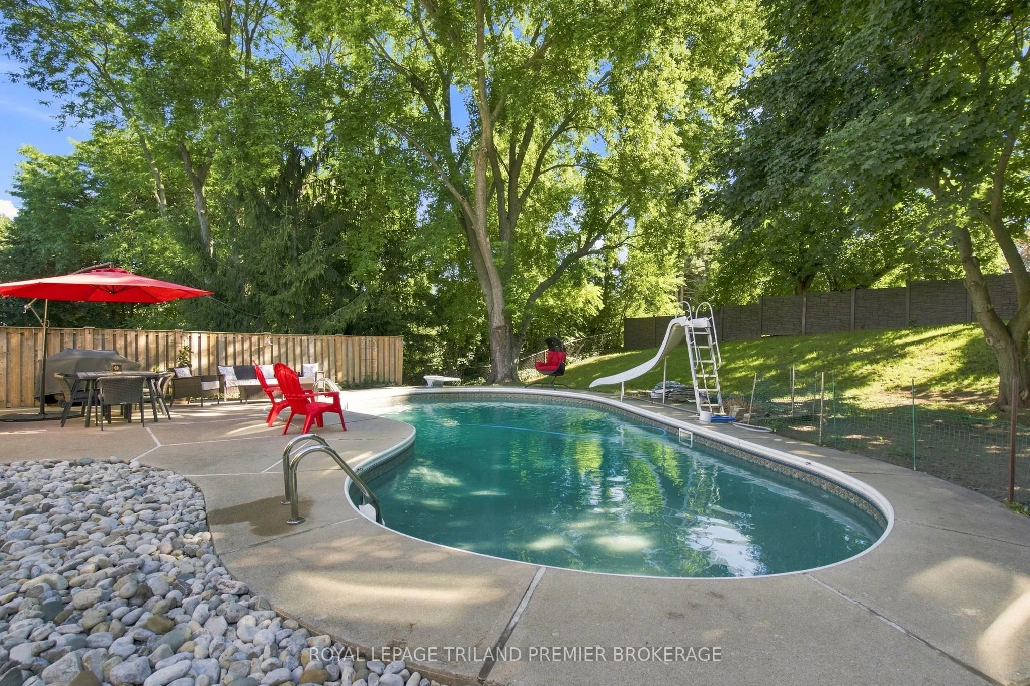 31 Foxcroft Crescent