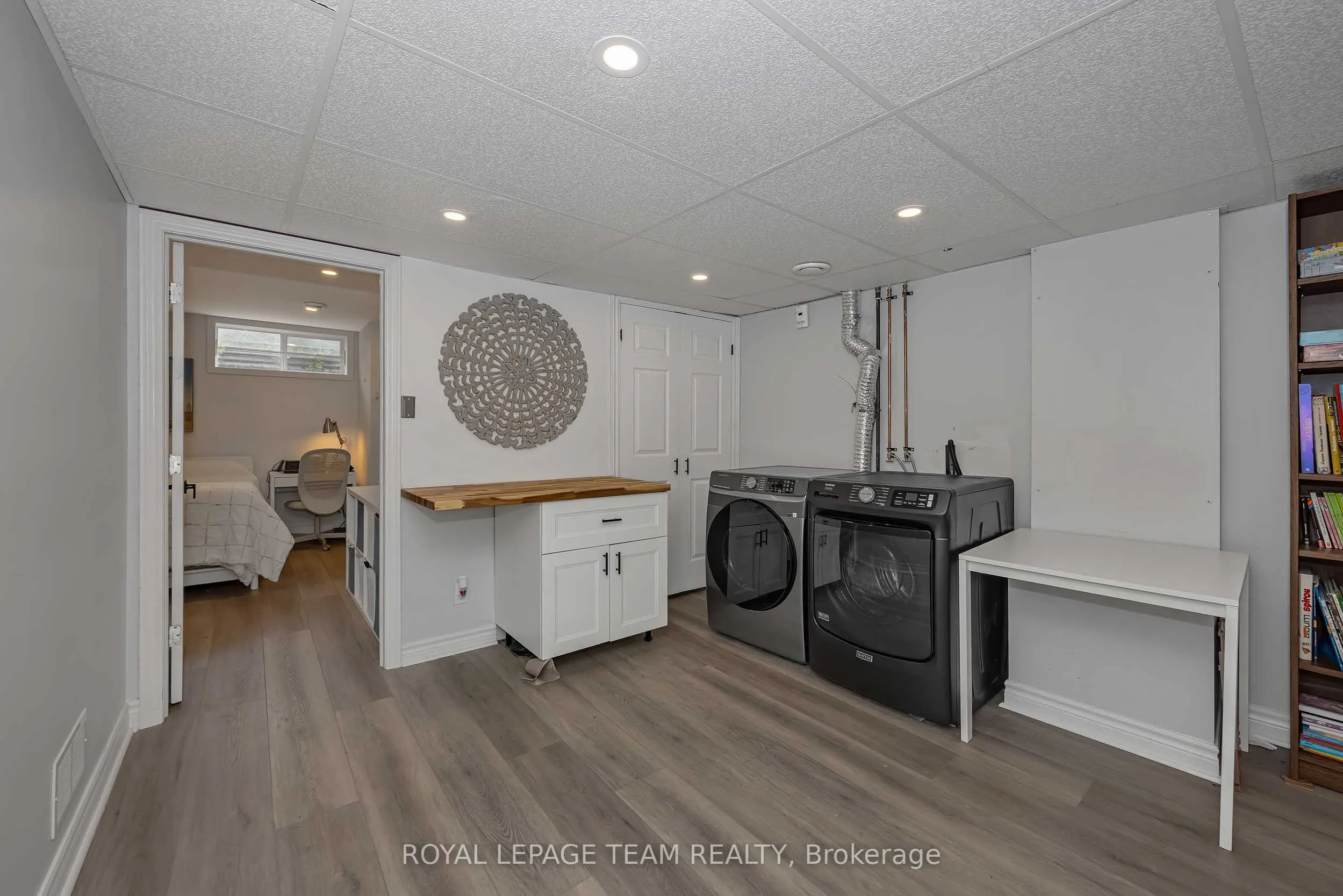 583 Tweedsmuir Avenue #9