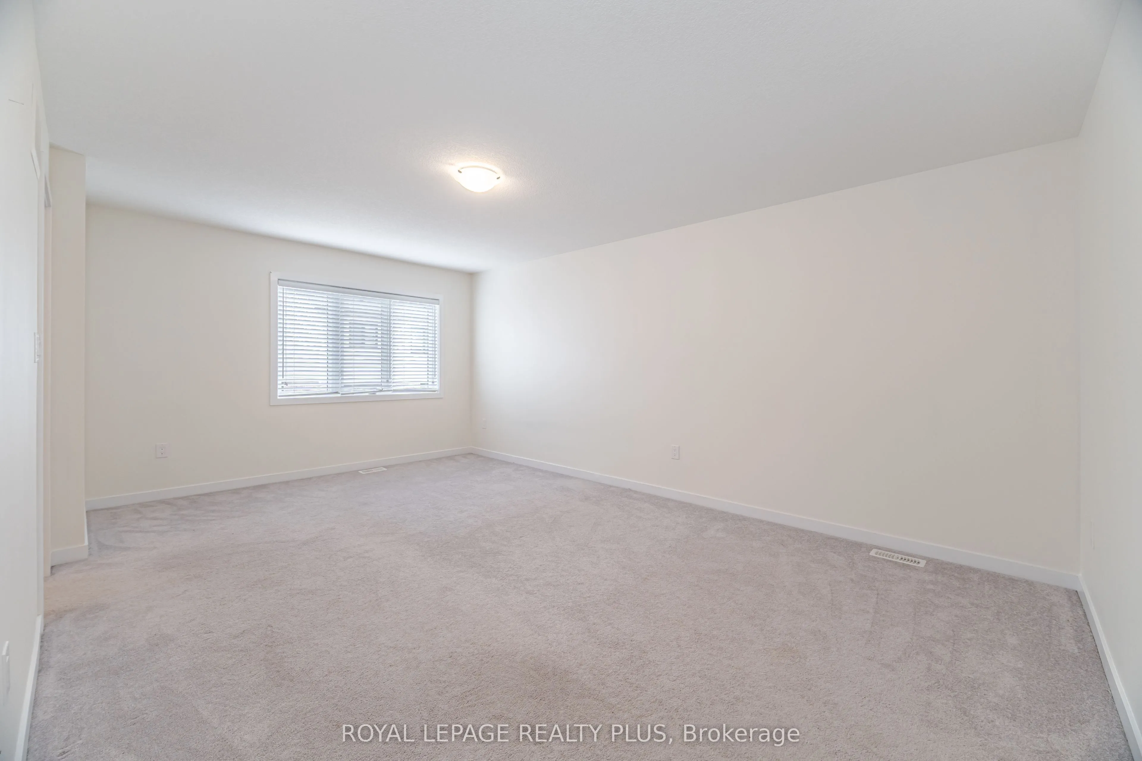 12 Pagebrook Crescent