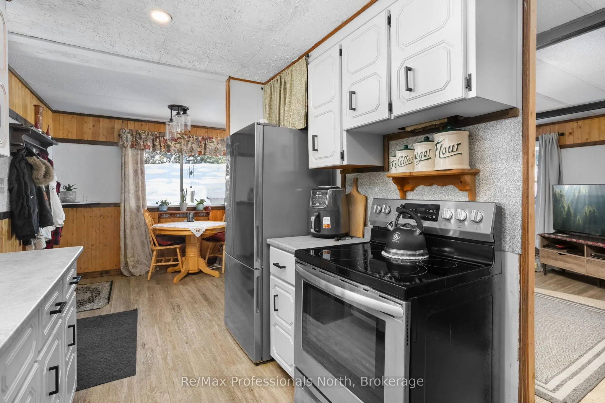 1465 Falkenburg Road
