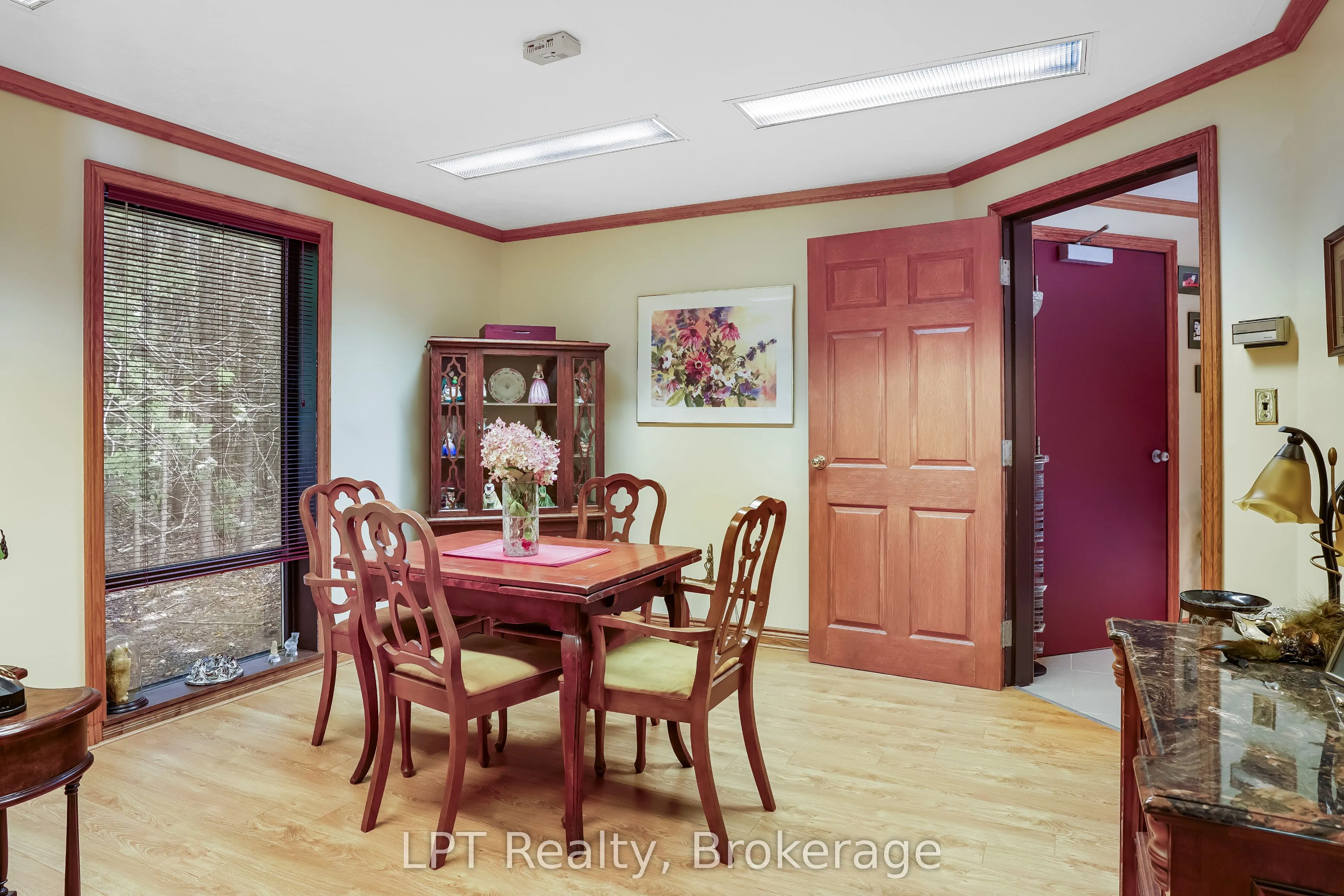 401297 Grey Road 17