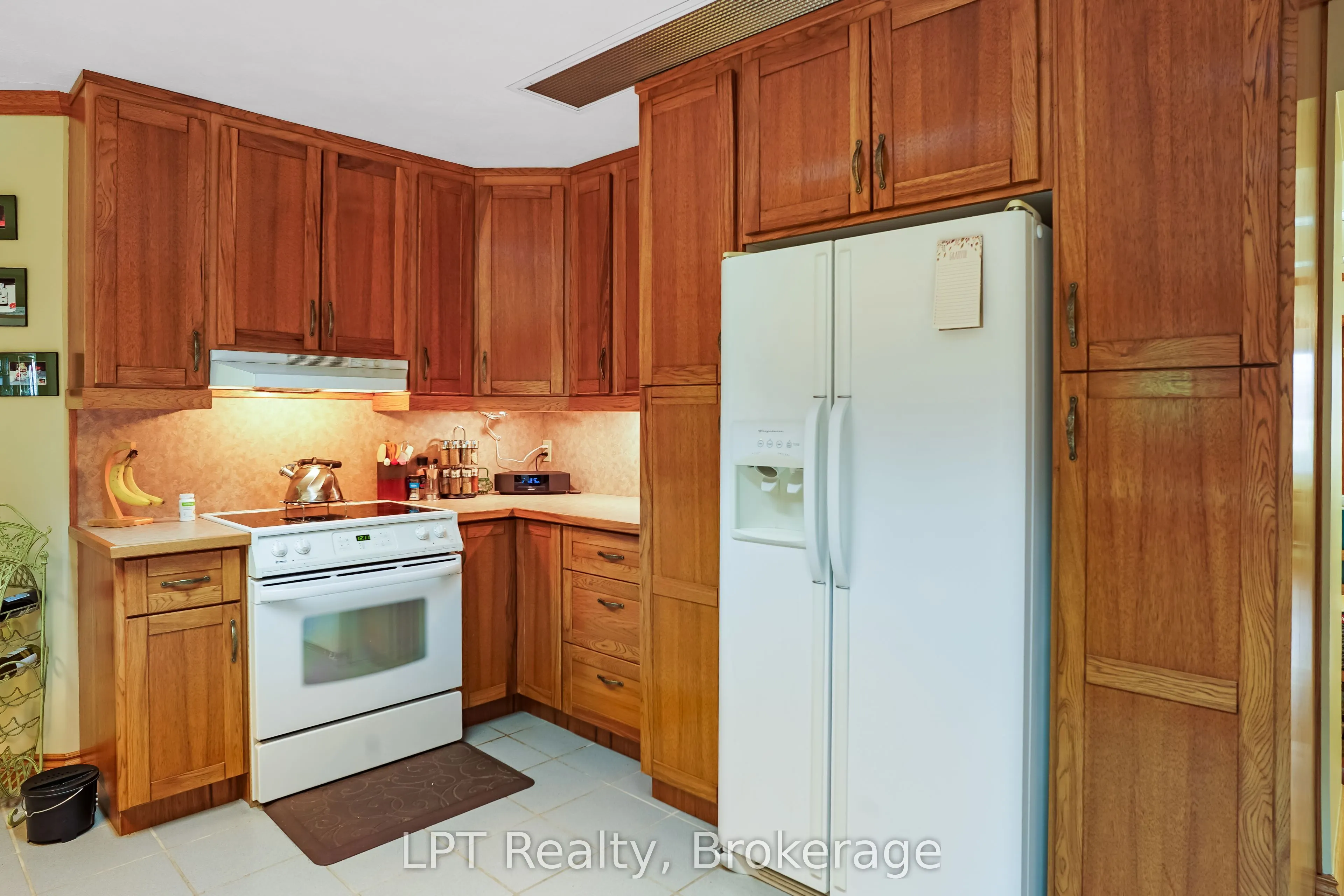 401297 Grey Road 17