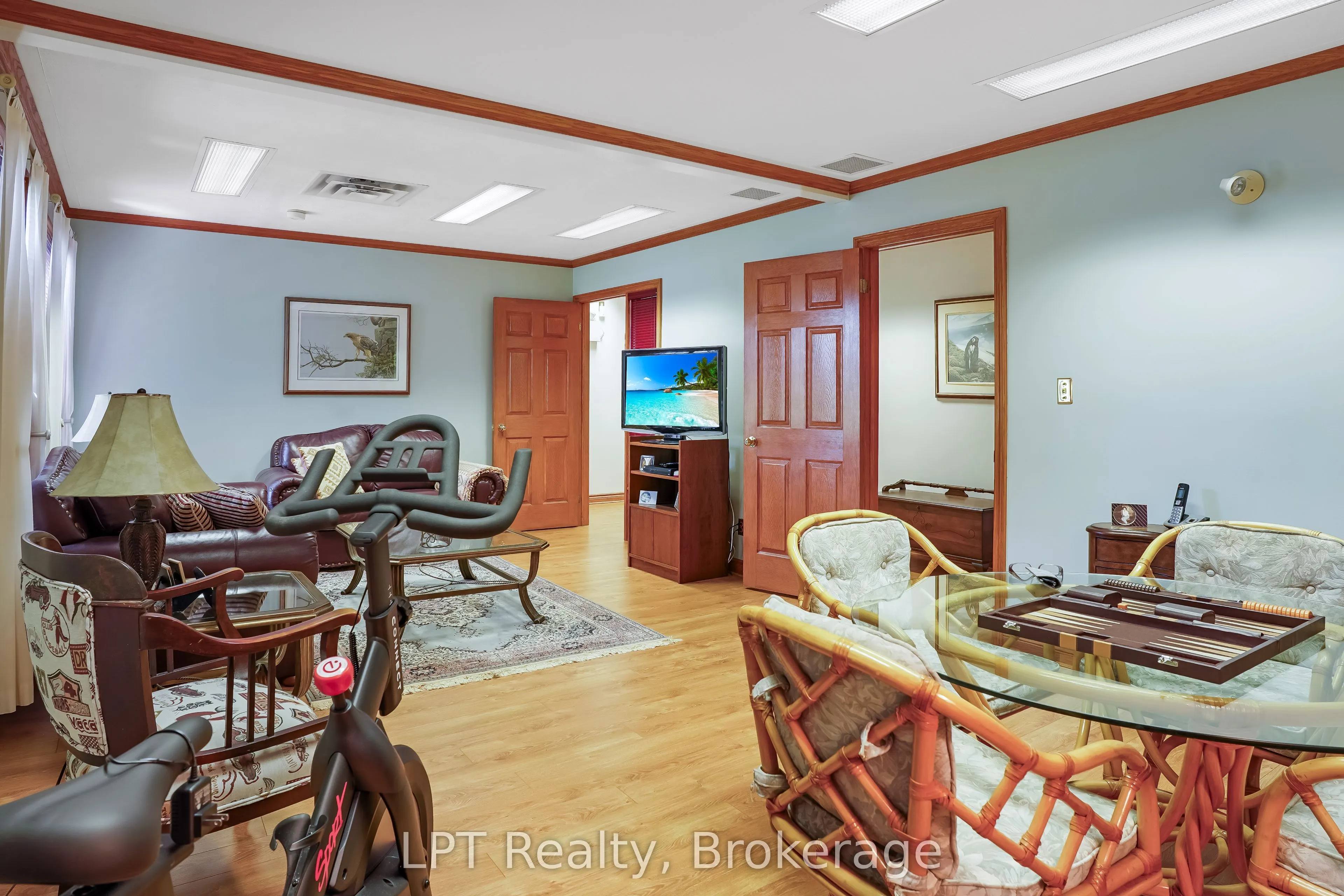 401297 Grey Road 17