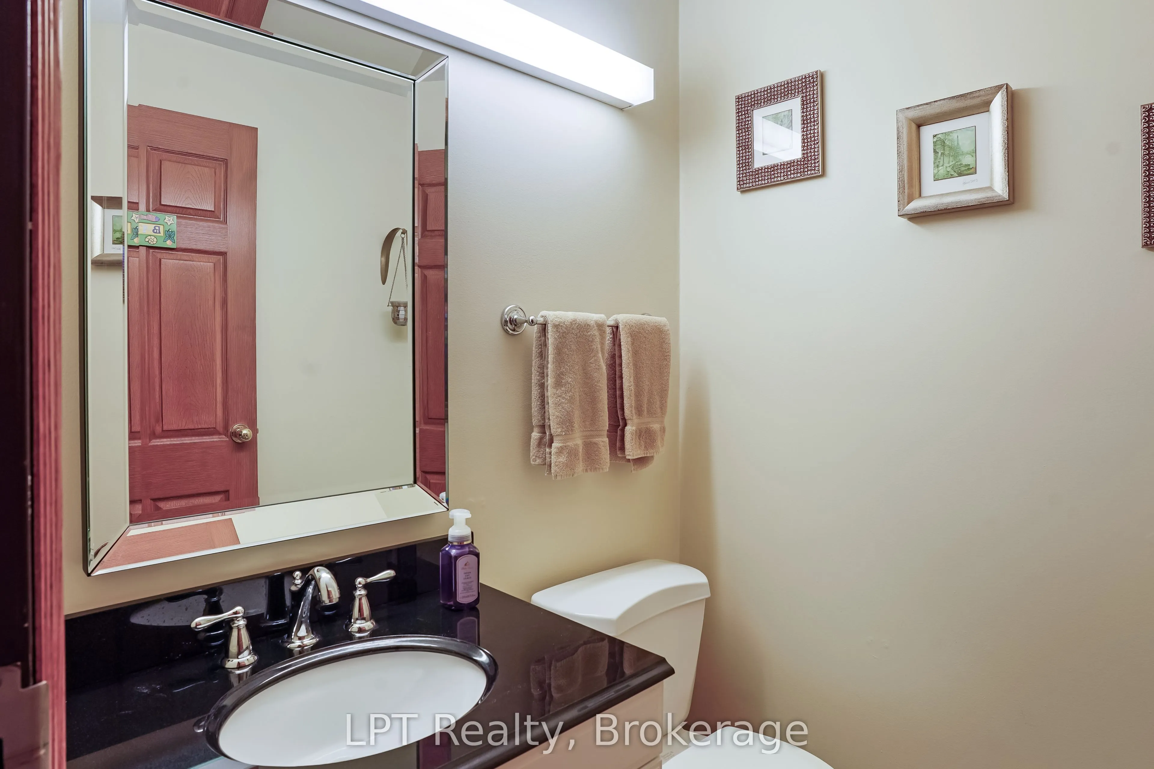 401297 Grey Road 17